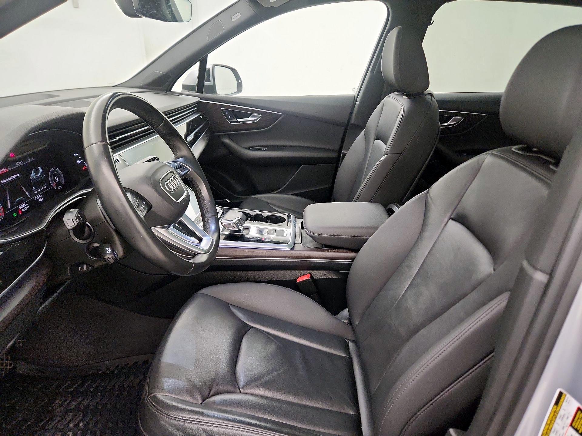 Thumbnail: 2021 Audi Q7 - 11