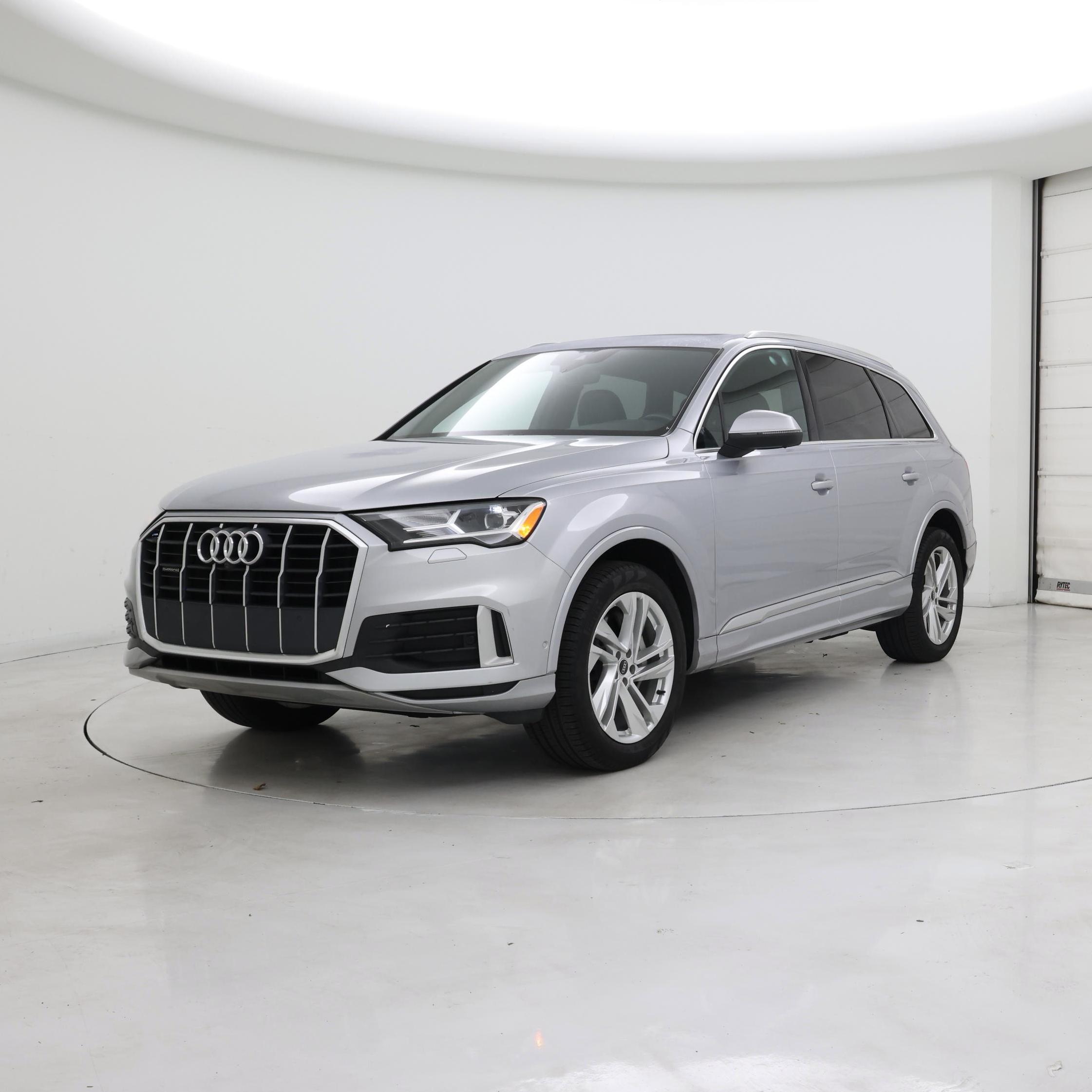 Thumbnail: 2021 Audi Q7 - 4