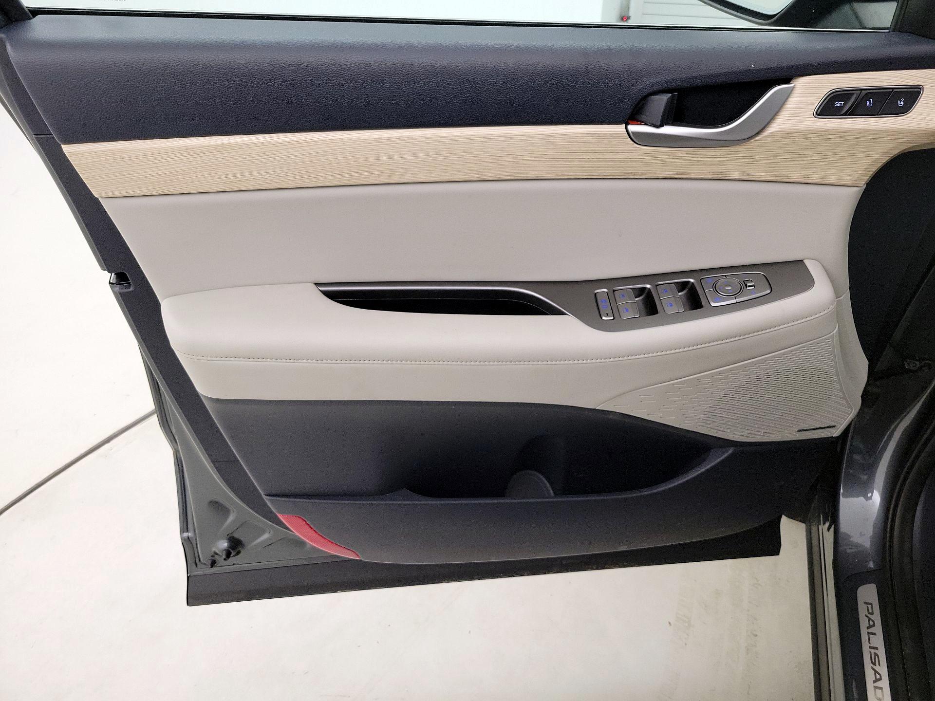 Thumbnail: 2023 Hyundai Palisade - 12