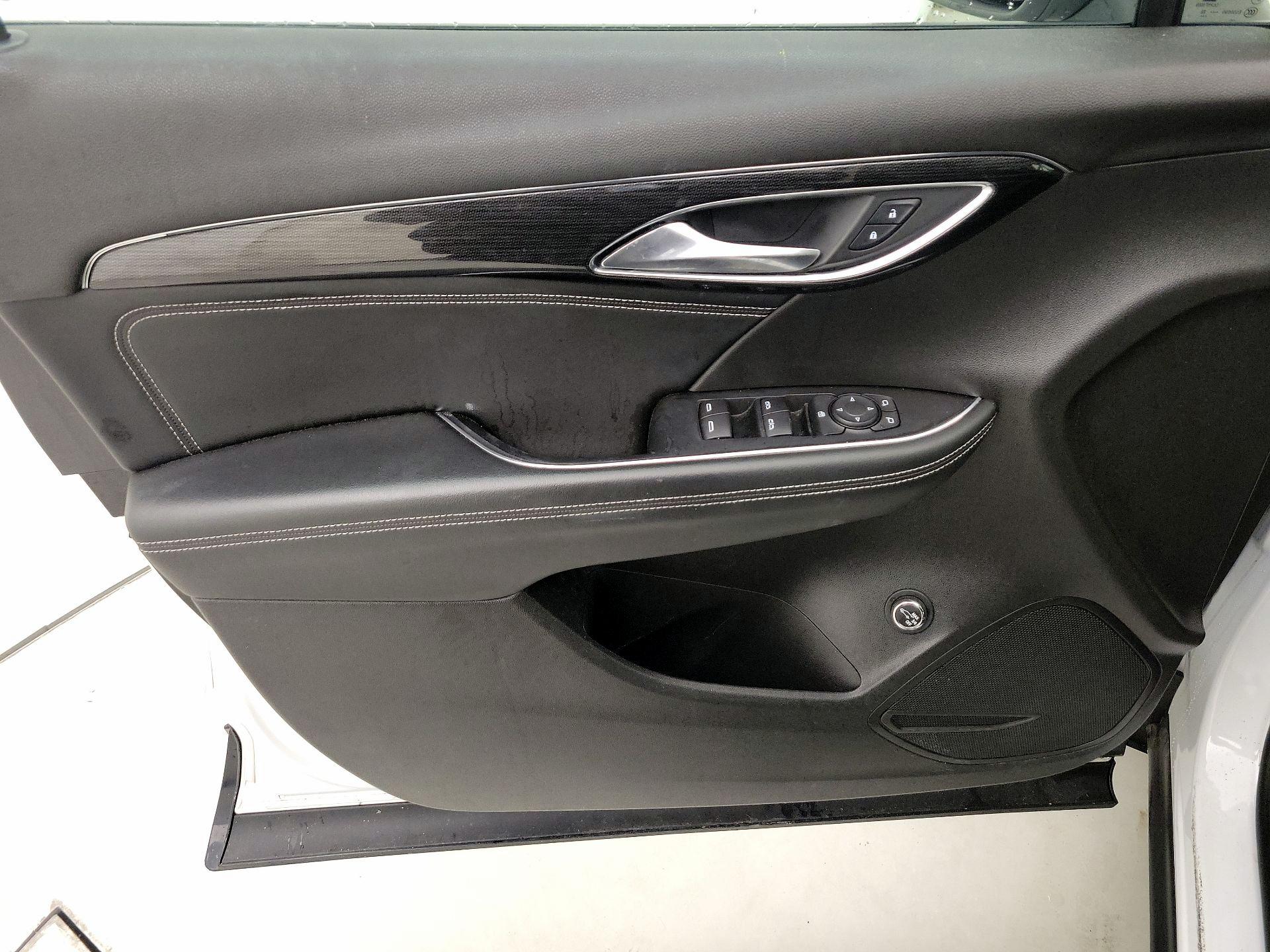 Thumbnail: 2022 Buick Envision - 12