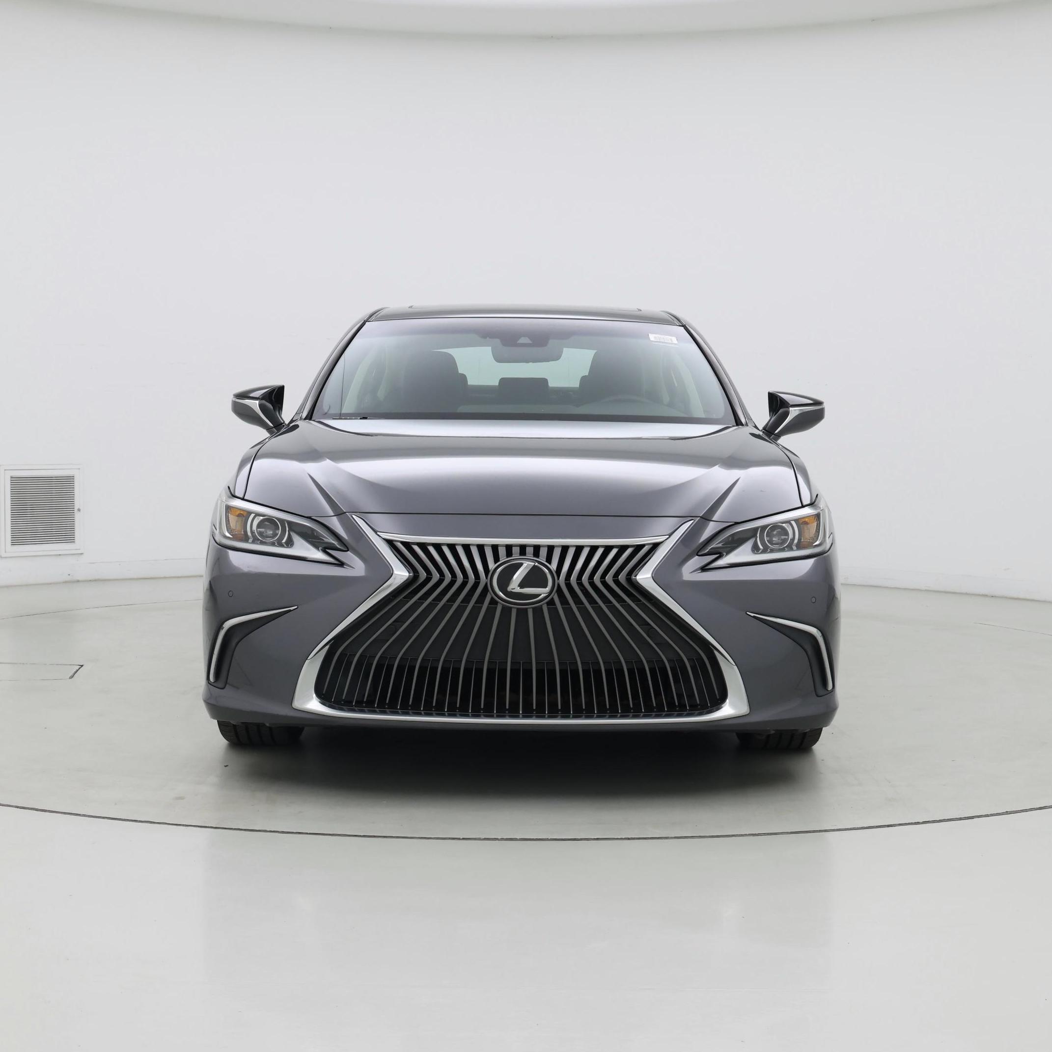 Thumbnail: 2021 Lexus ES - 5