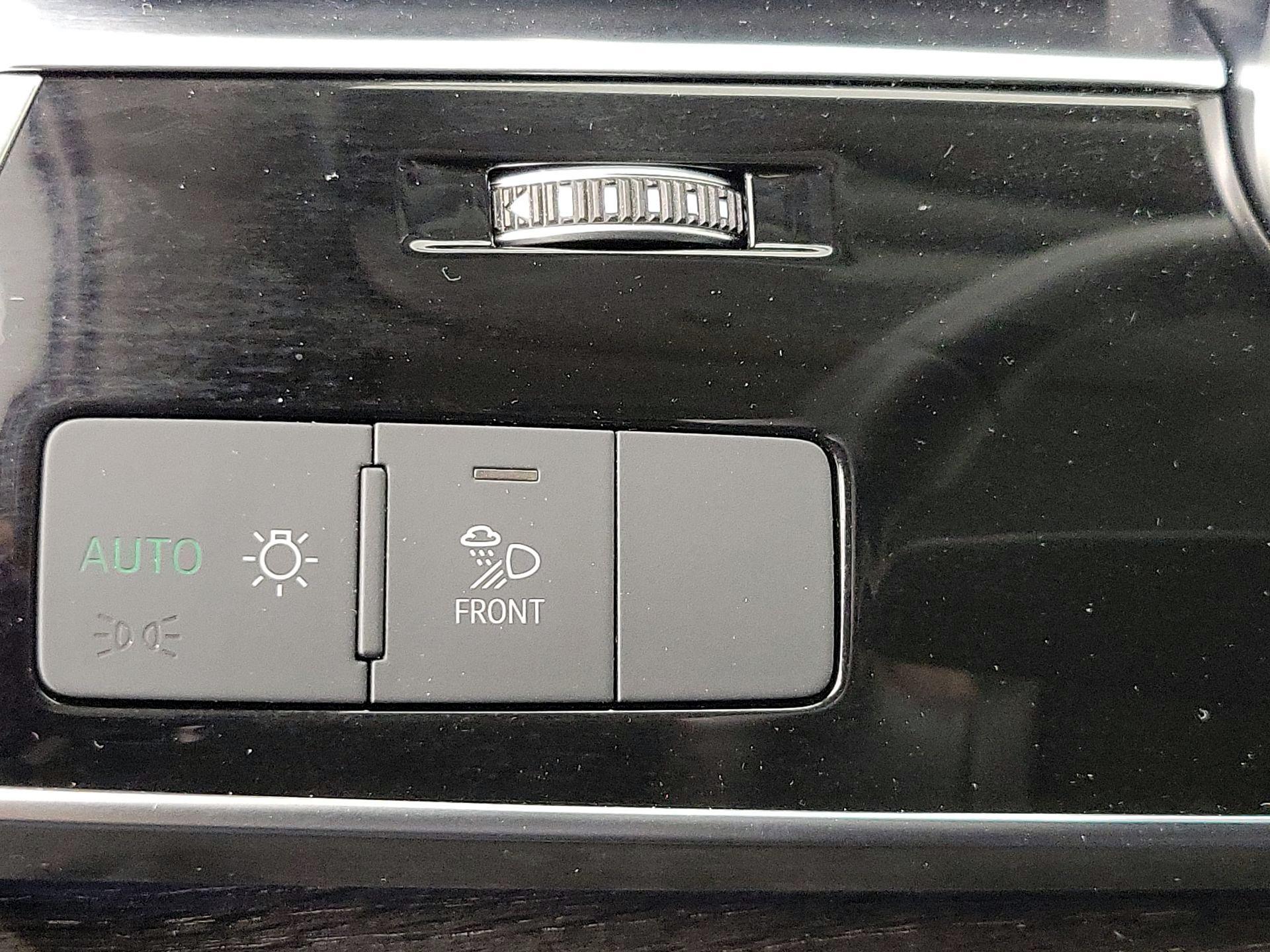 Thumbnail: 2022 Audi Q7 - 13