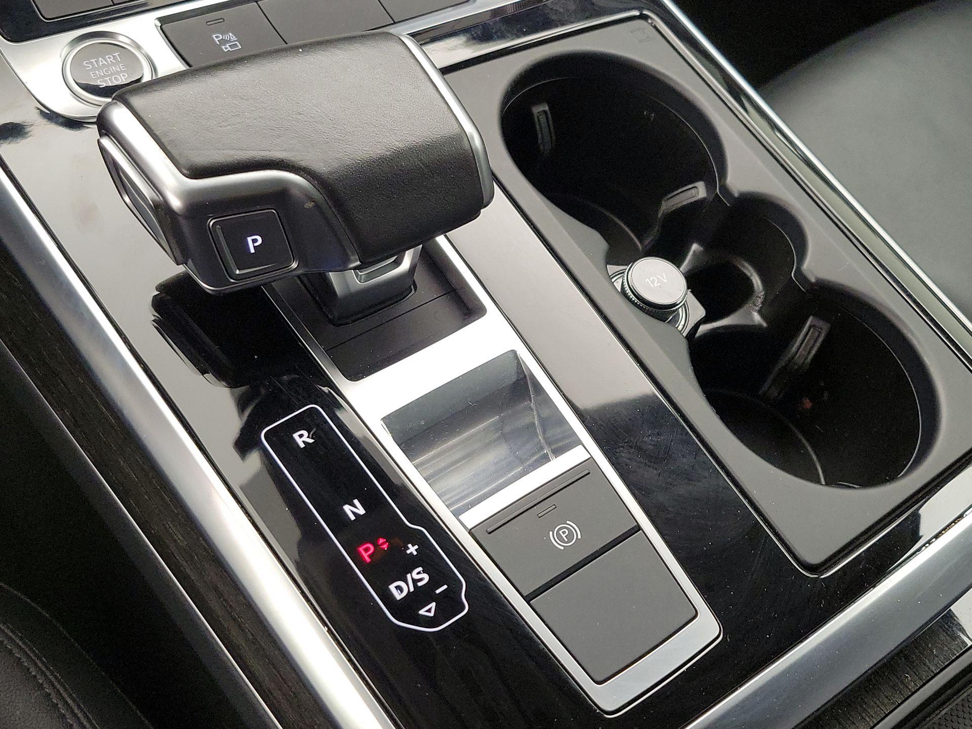 Thumbnail: 2022 Audi Q7 - 18