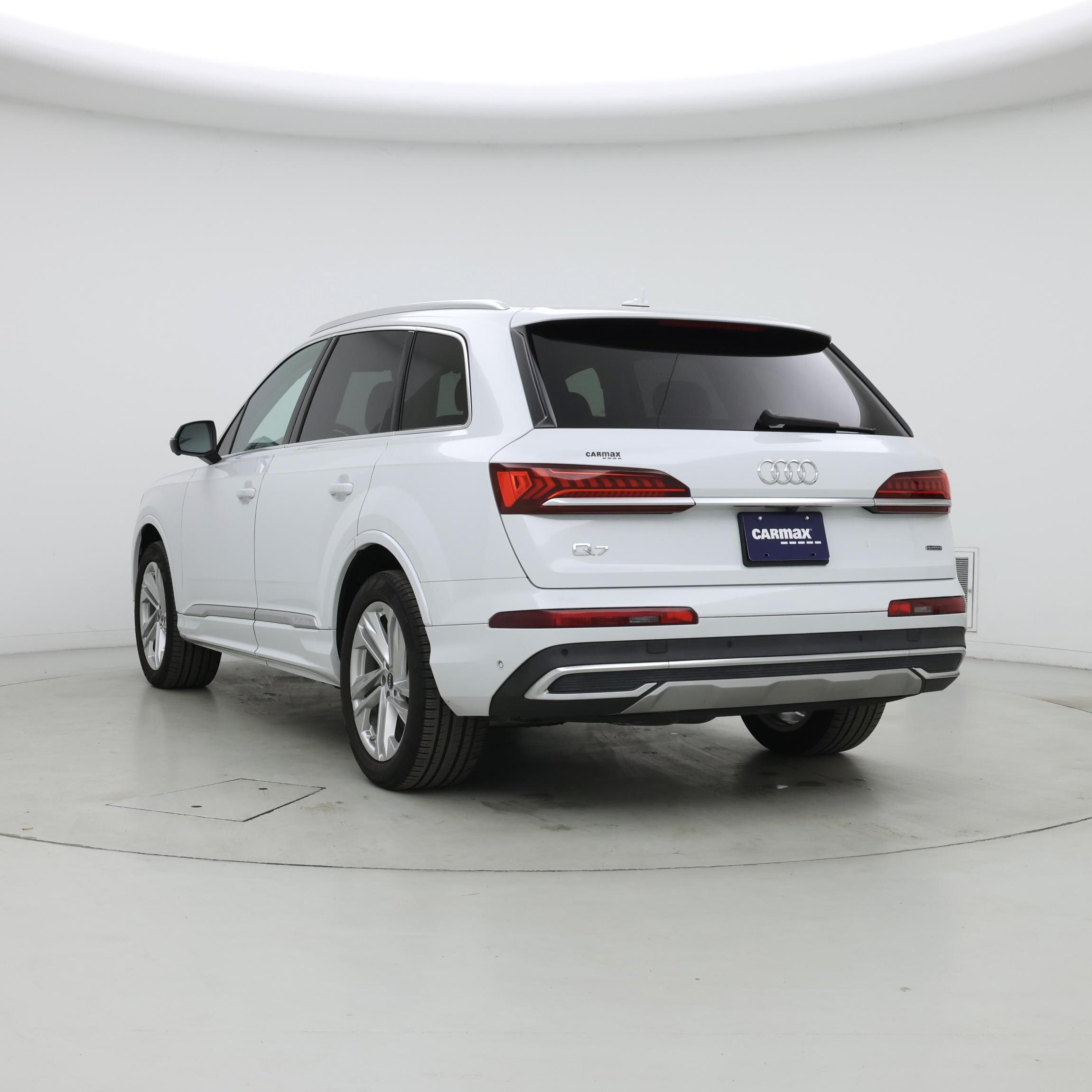 Thumbnail: 2022 Audi Q7 - 2