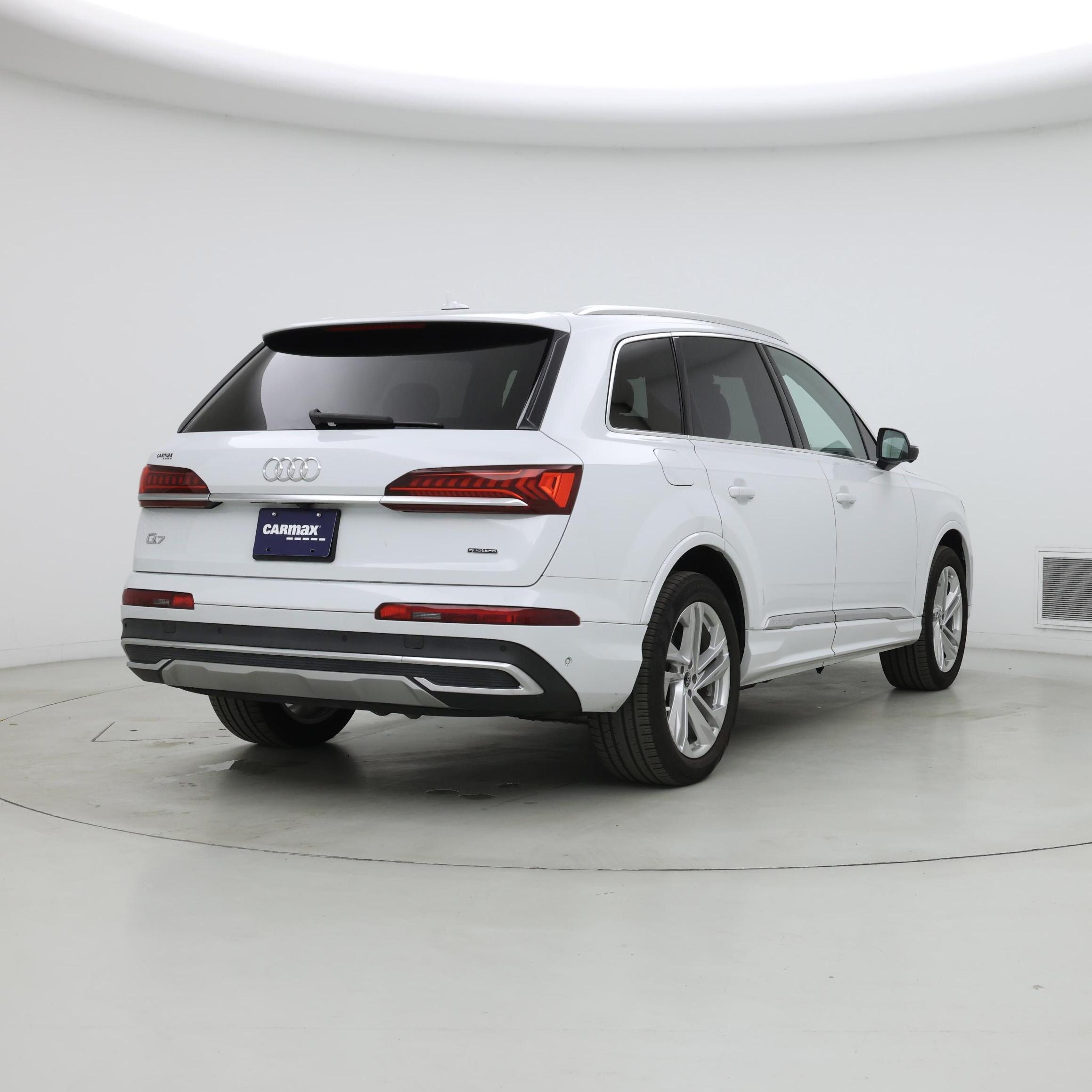 Thumbnail: 2022 Audi Q7 - 8