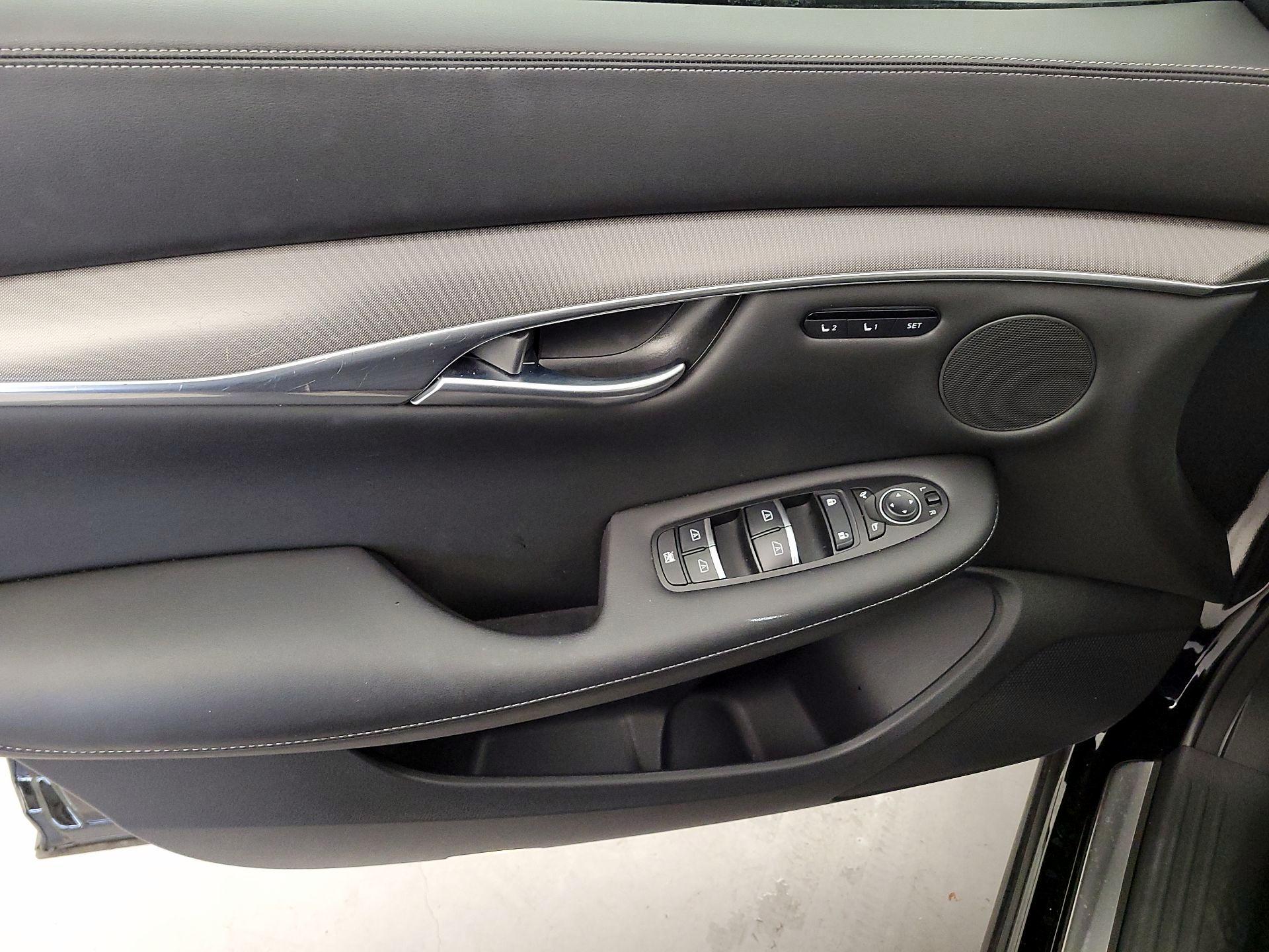 Thumbnail: 2023 INFINITI QX50 - 12