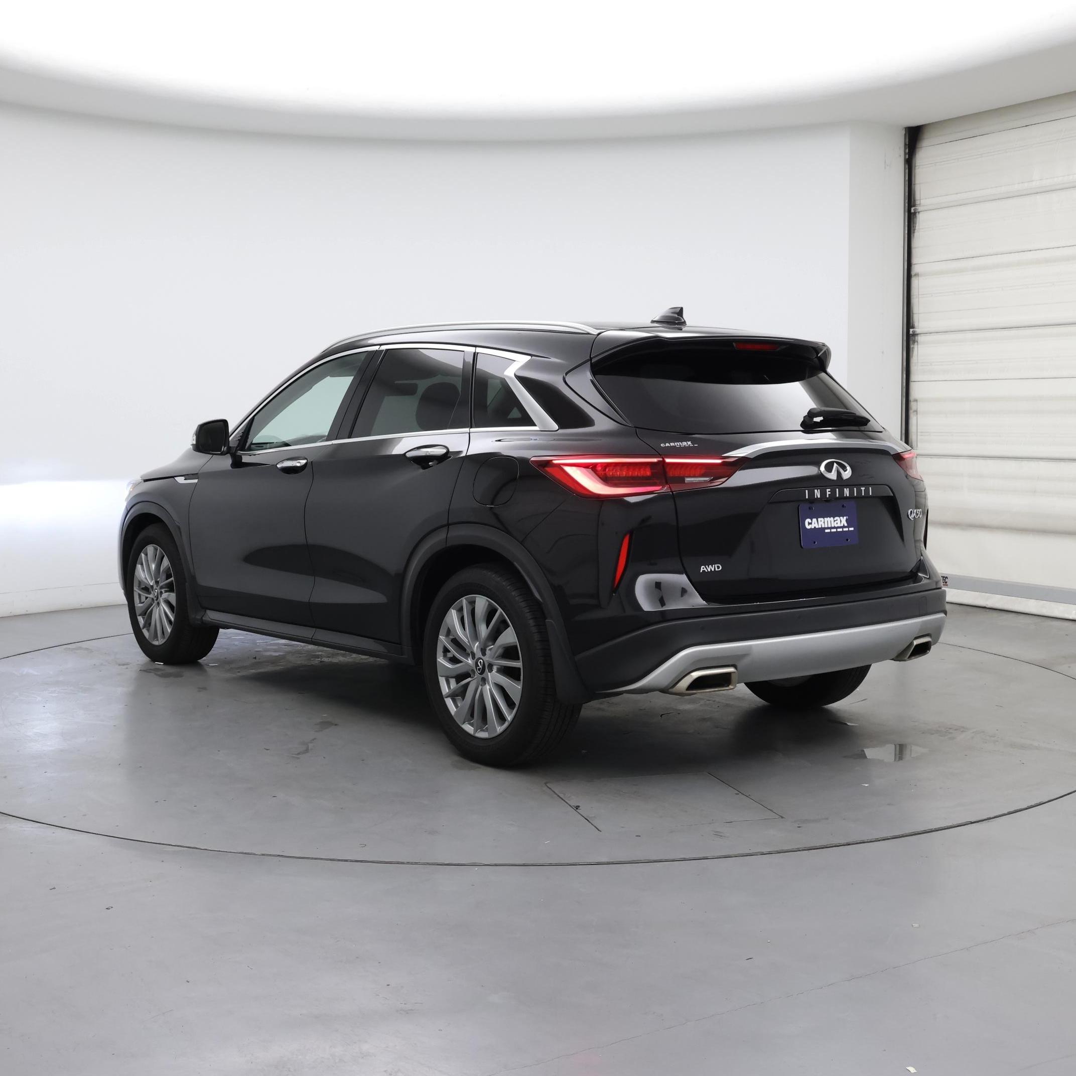 Thumbnail: 2023 INFINITI QX50 - 2