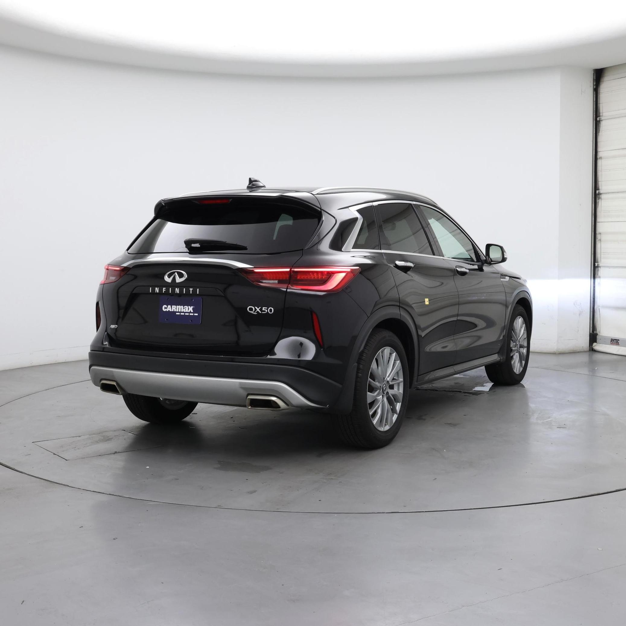 Thumbnail: 2023 INFINITI QX50 - 8