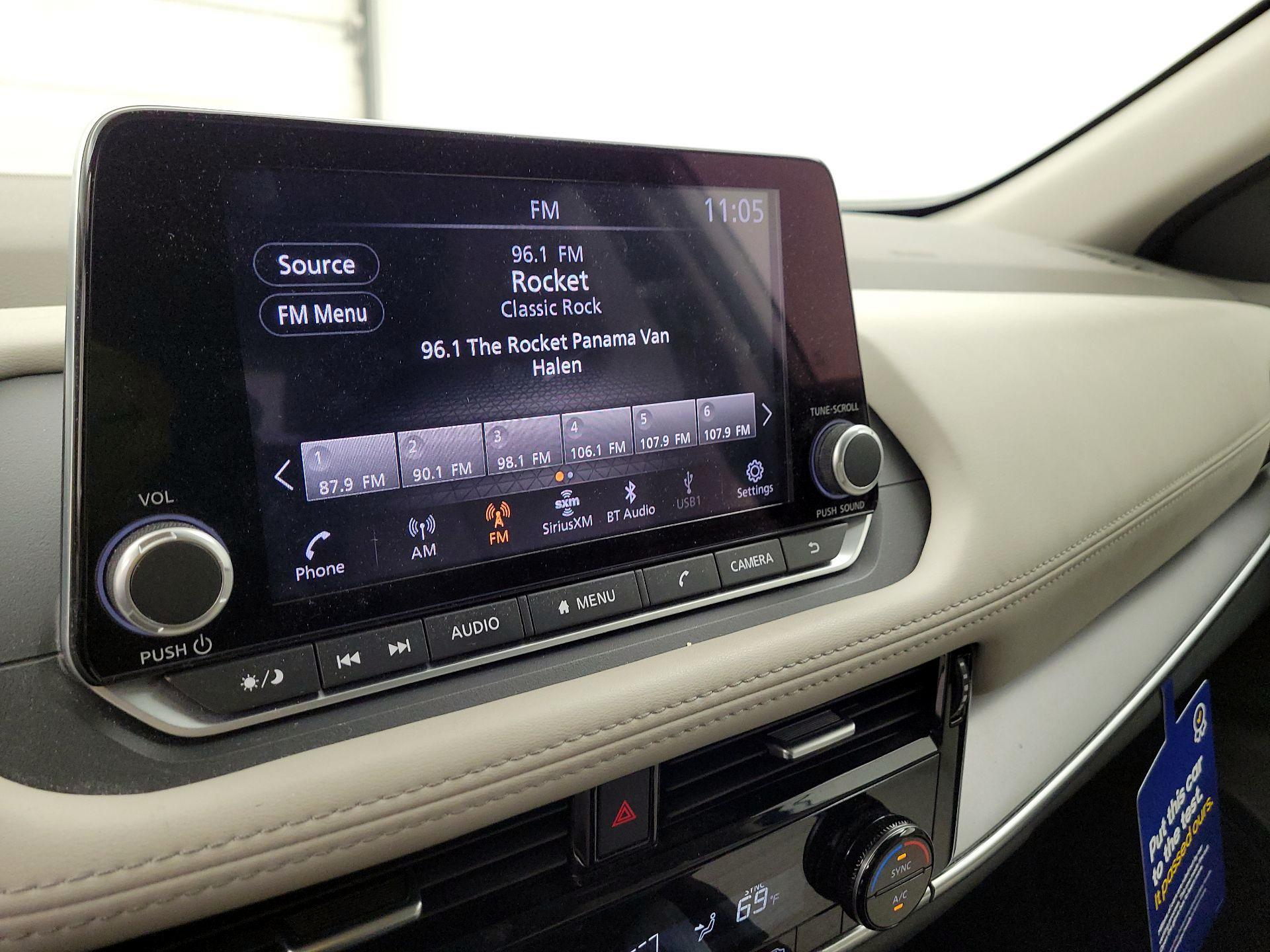 Thumbnail: 2023 Nissan Rogue - 13