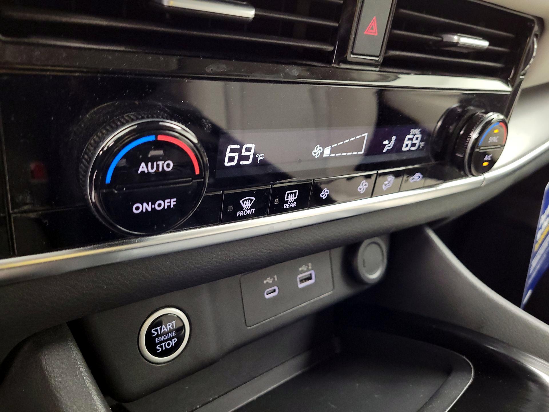 Thumbnail: 2023 Nissan Rogue - 14