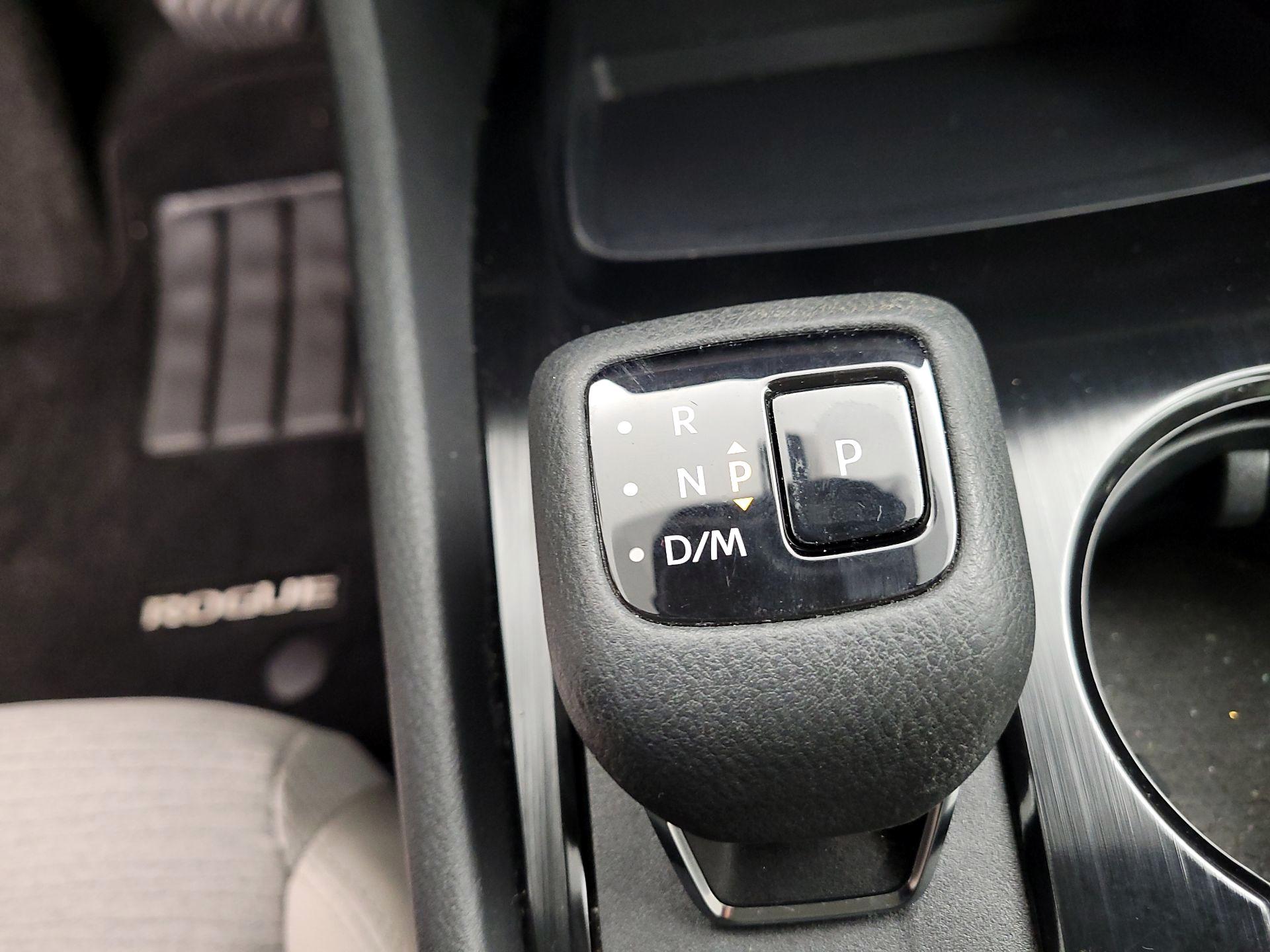 Thumbnail: 2023 Nissan Rogue - 15