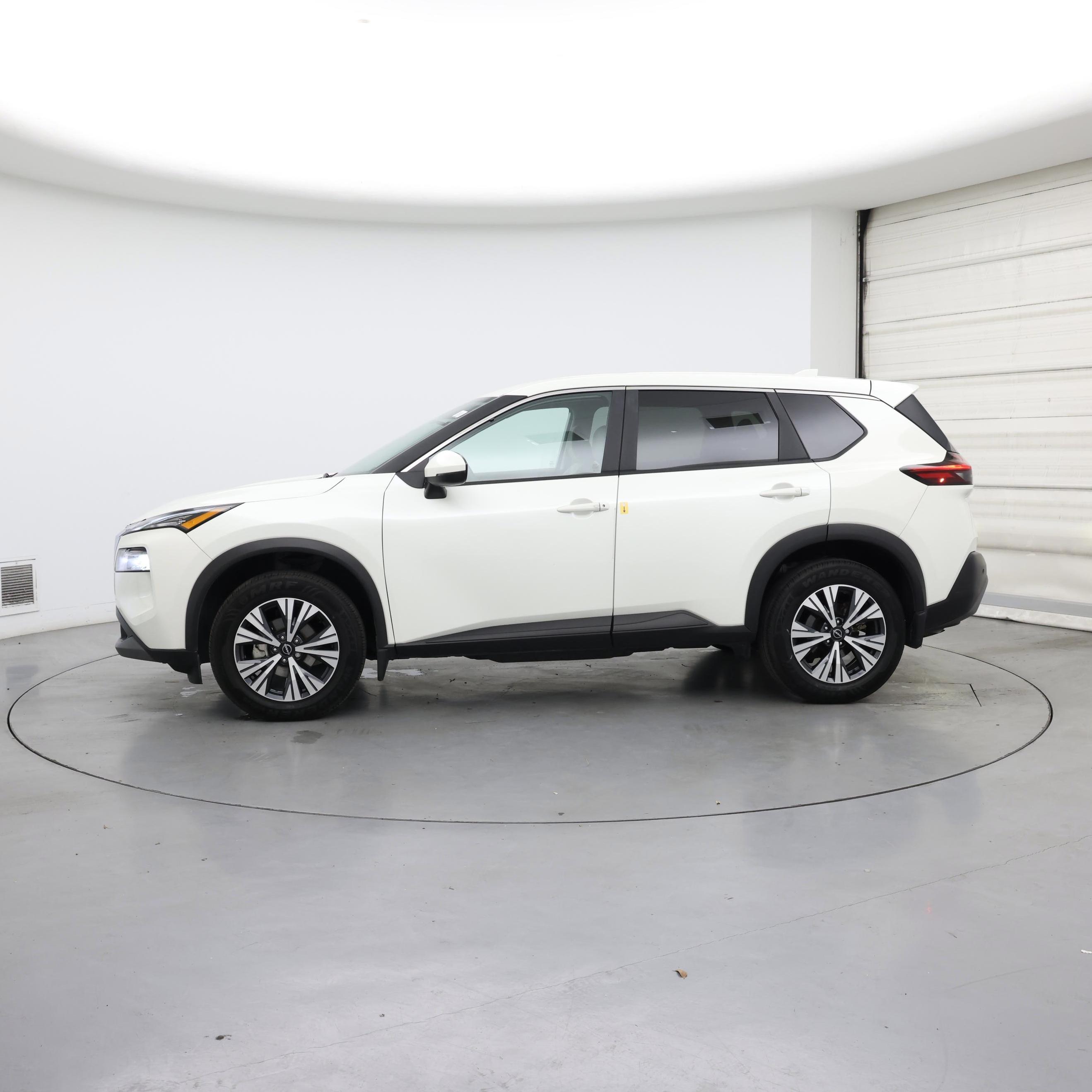 Thumbnail: 2023 Nissan Rogue - 3