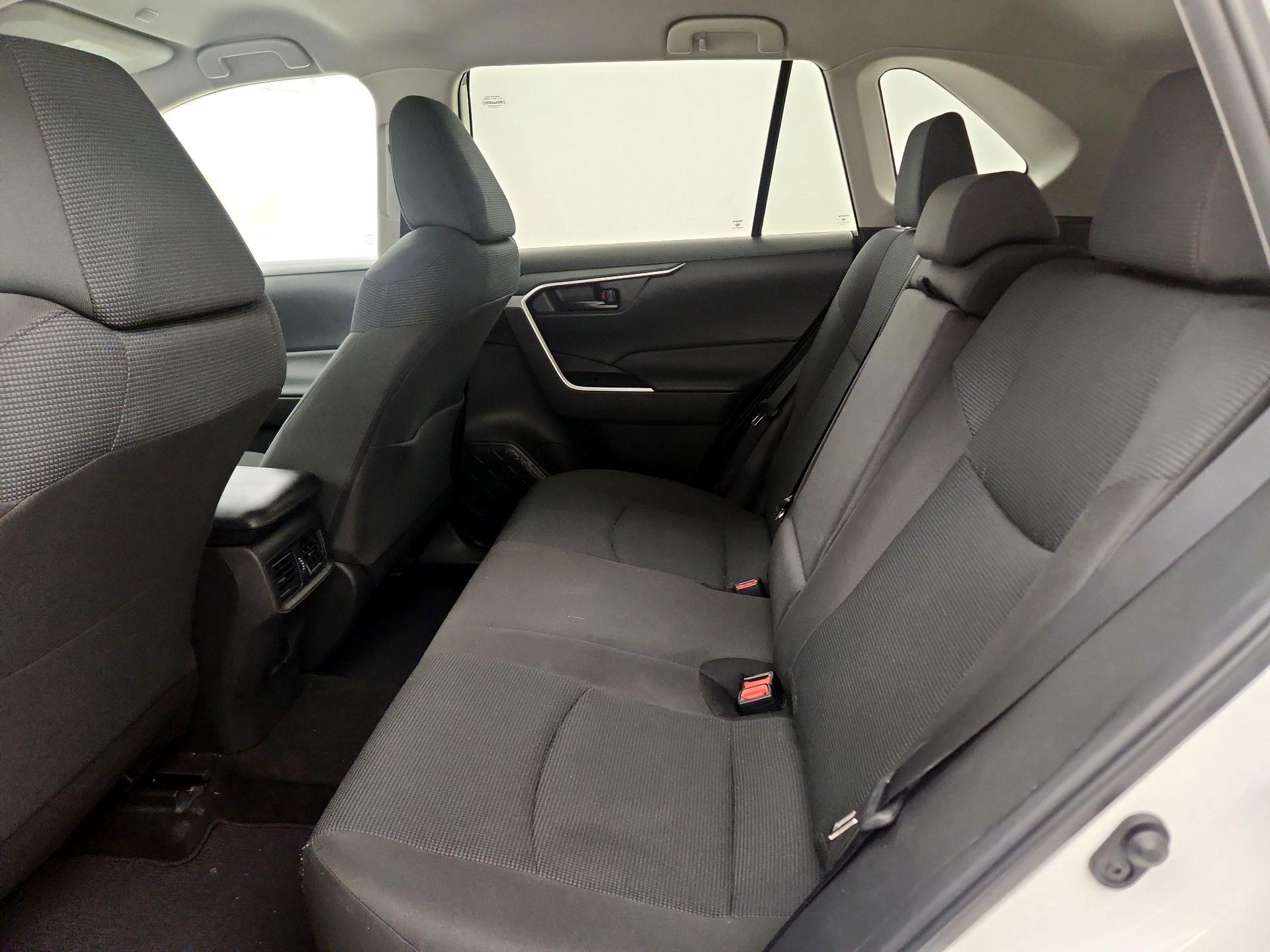 Thumbnail: 2023 Toyota RAV4 - 19