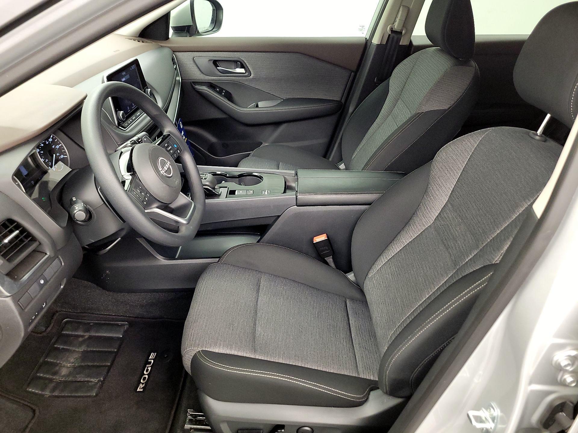 Thumbnail: 2023 Nissan Rogue - 11