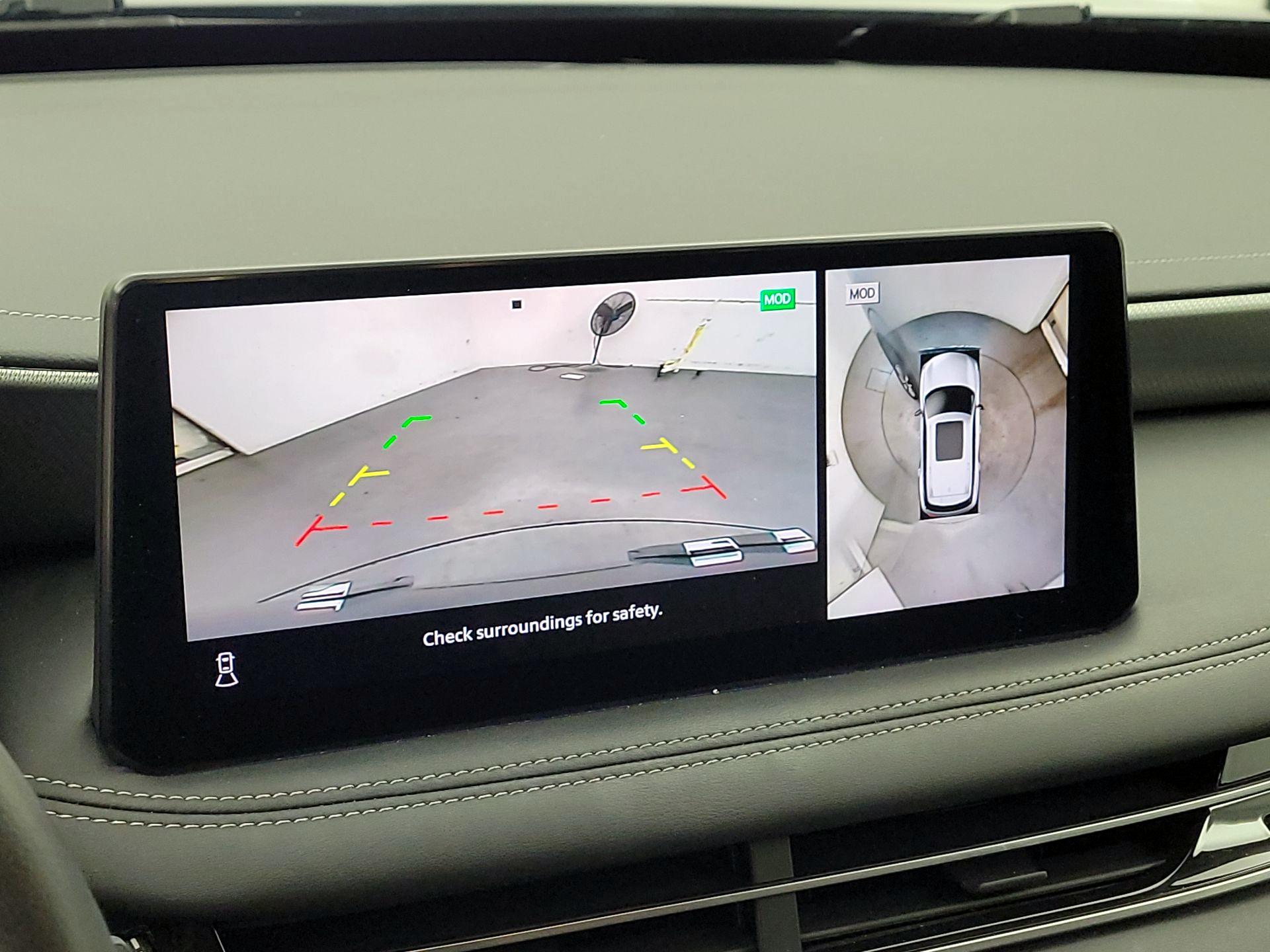 Thumbnail: 2023 INFINITI QX60 - 14