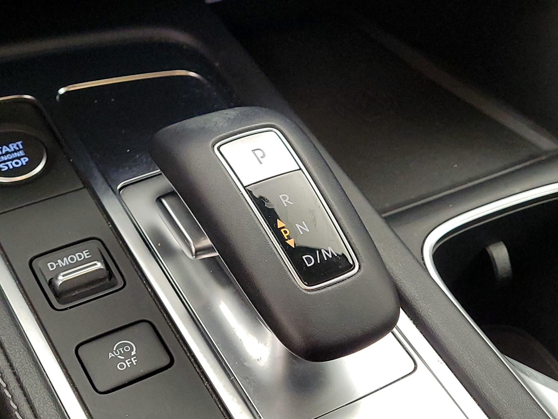 Thumbnail: 2023 INFINITI QX60 - 17