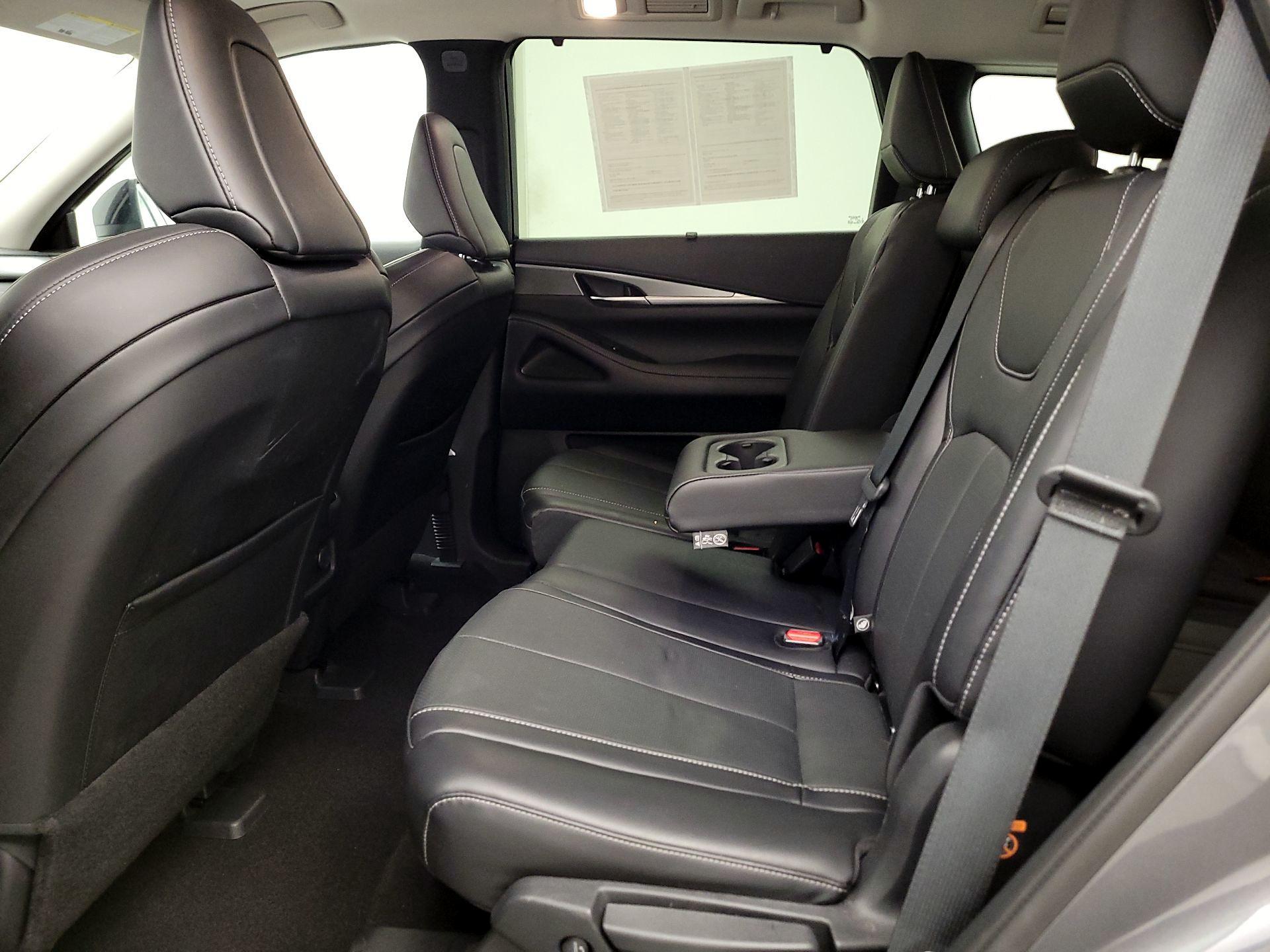 Thumbnail: 2023 INFINITI QX60 - 19