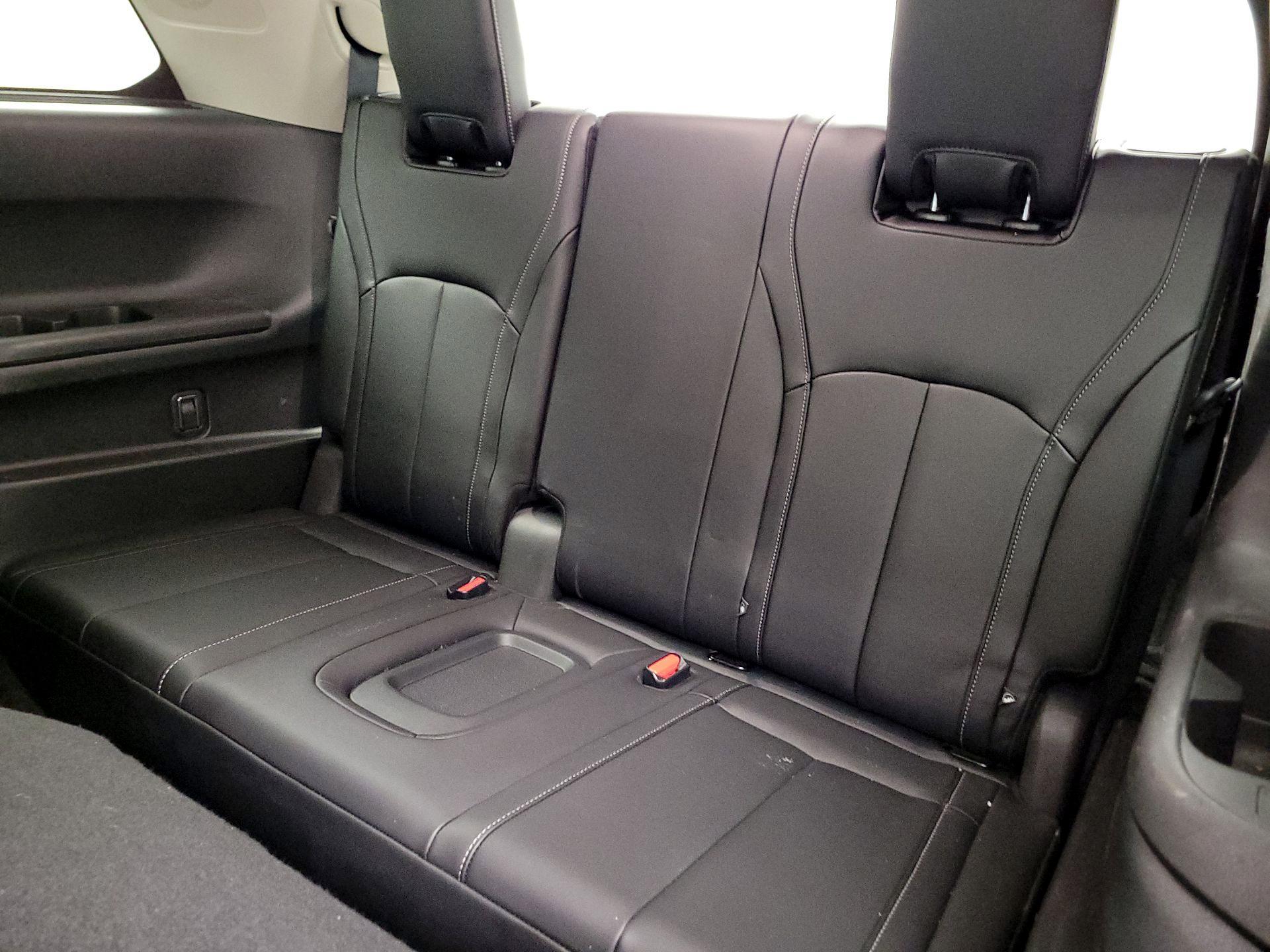 Thumbnail: 2023 INFINITI QX60 - 20