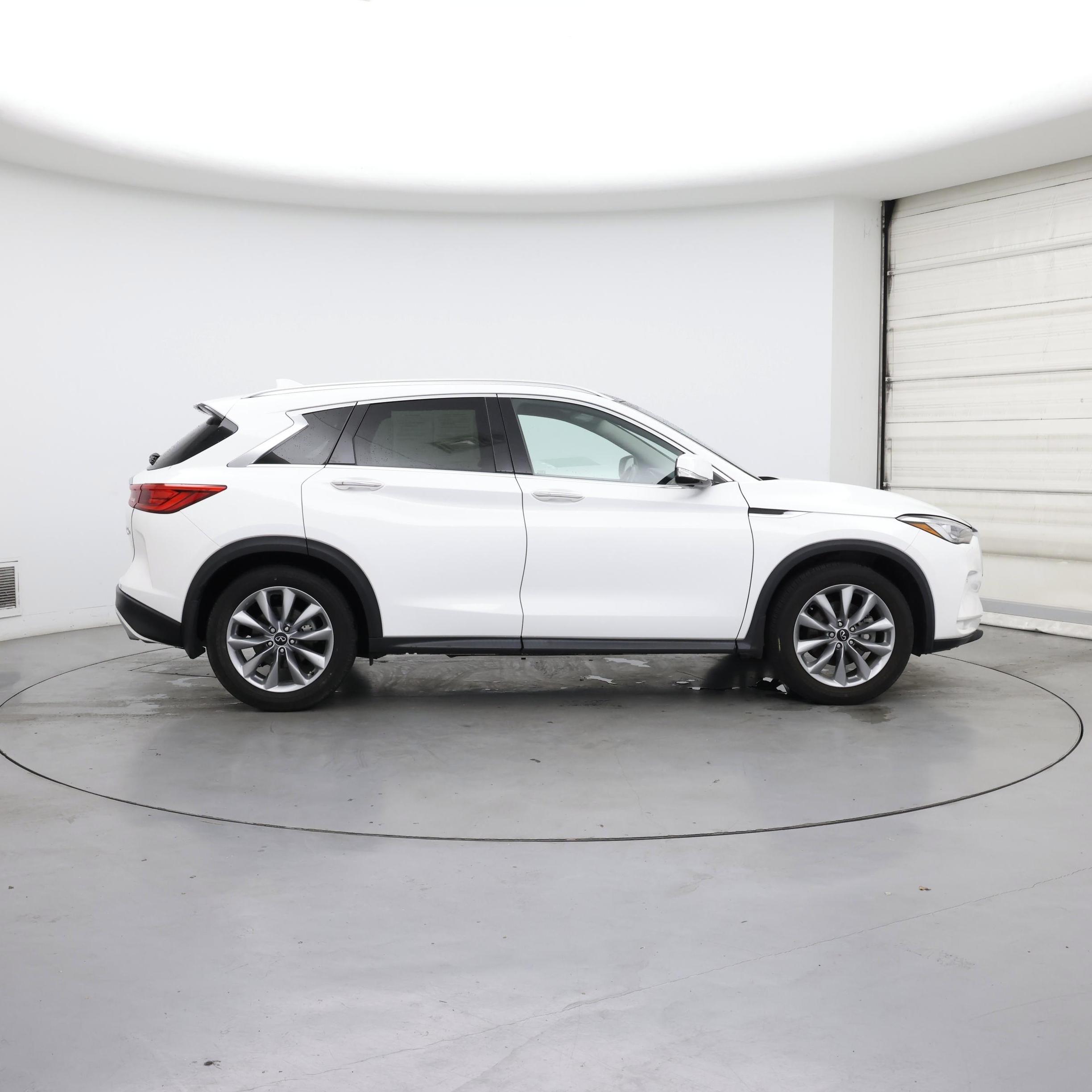 Thumbnail: 2021 INFINITI QX50 - 7