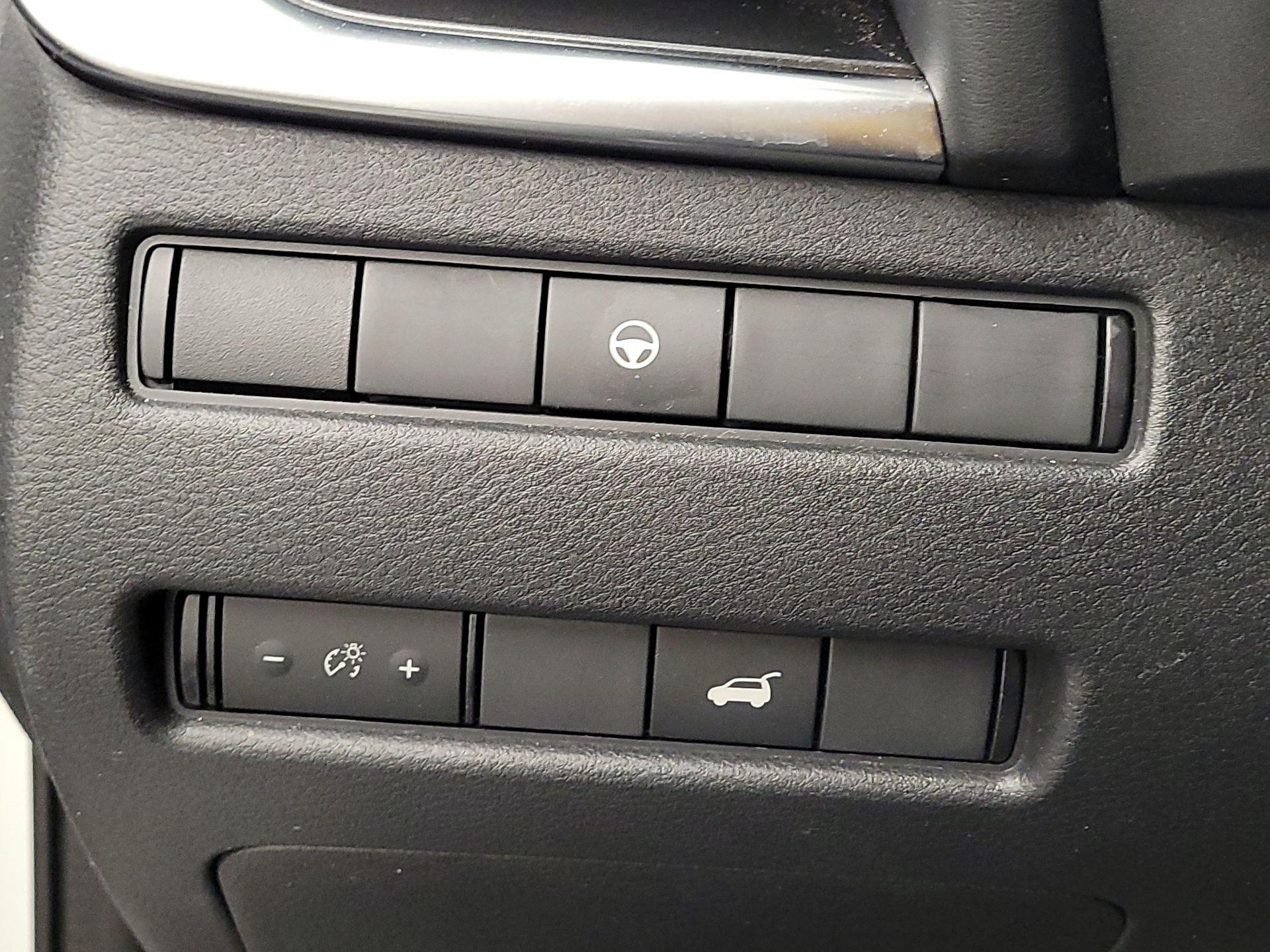 Thumbnail: 2022 Nissan Rogue - 13