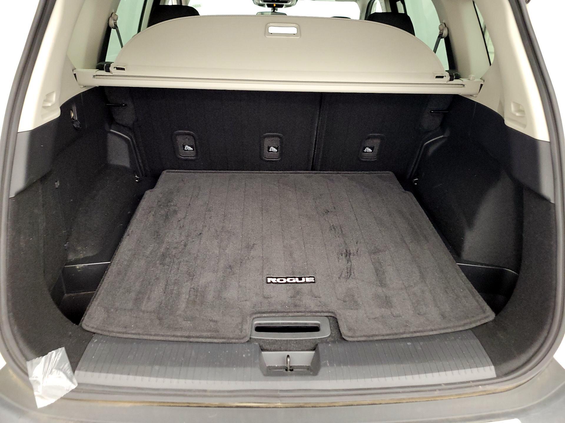 Thumbnail: 2022 Nissan Rogue - 20