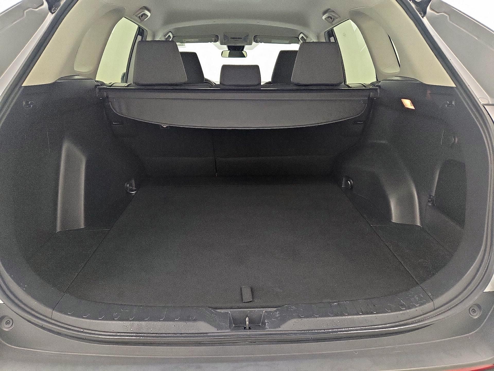 Thumbnail: 2020 Toyota RAV4 - 20