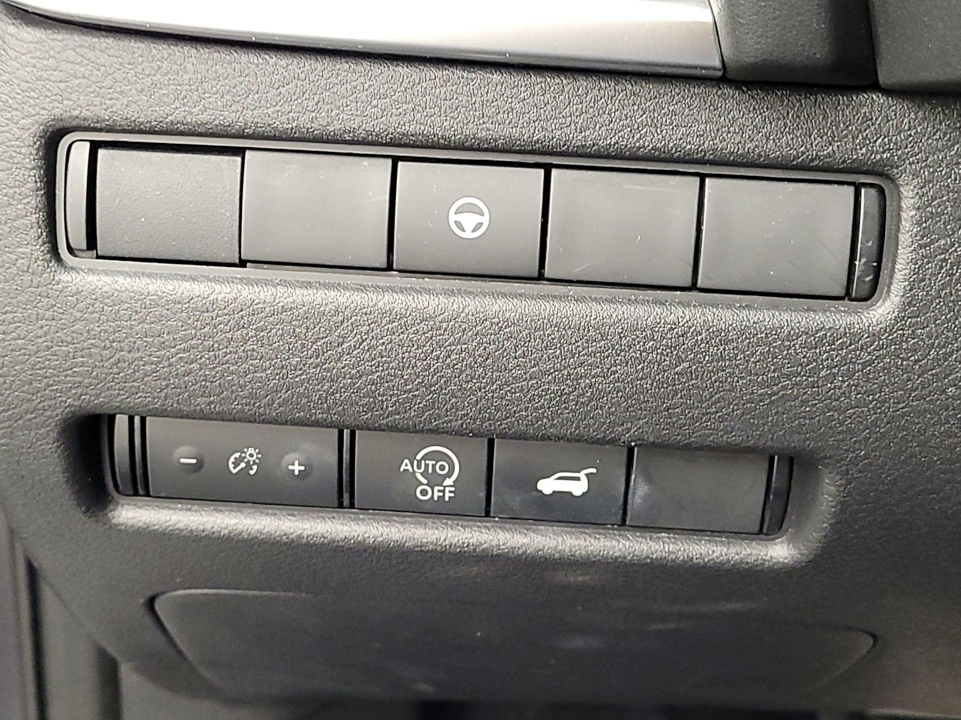 Thumbnail: 2023 Nissan Rogue - 13