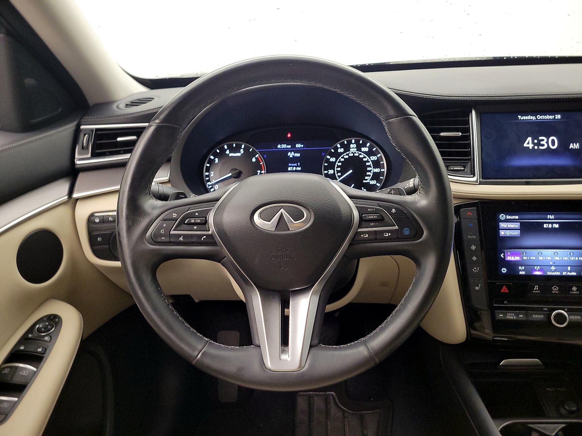 Thumbnail: 2022 INFINITI QX50 - 10