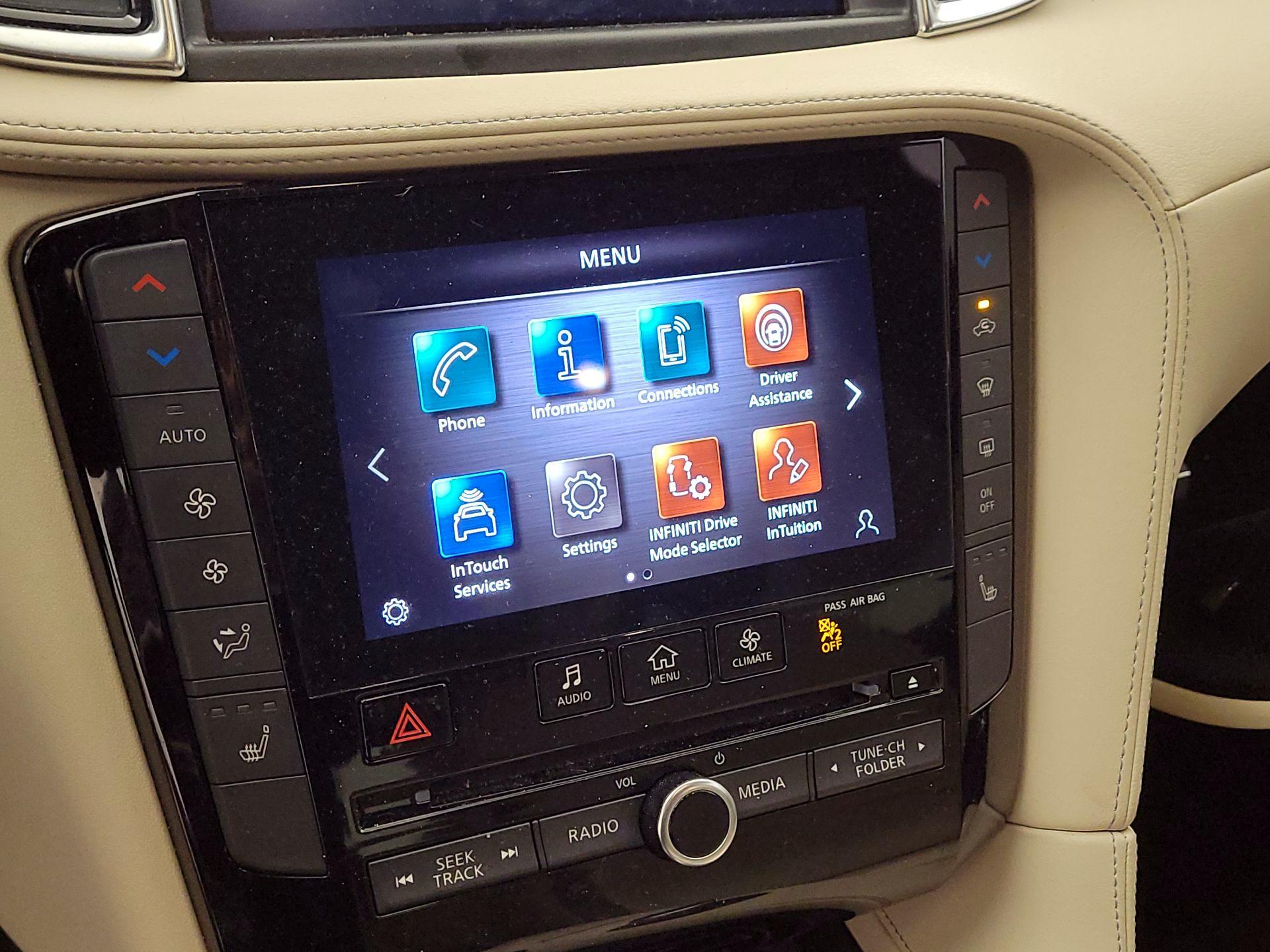 Thumbnail: 2022 INFINITI QX50 - 16