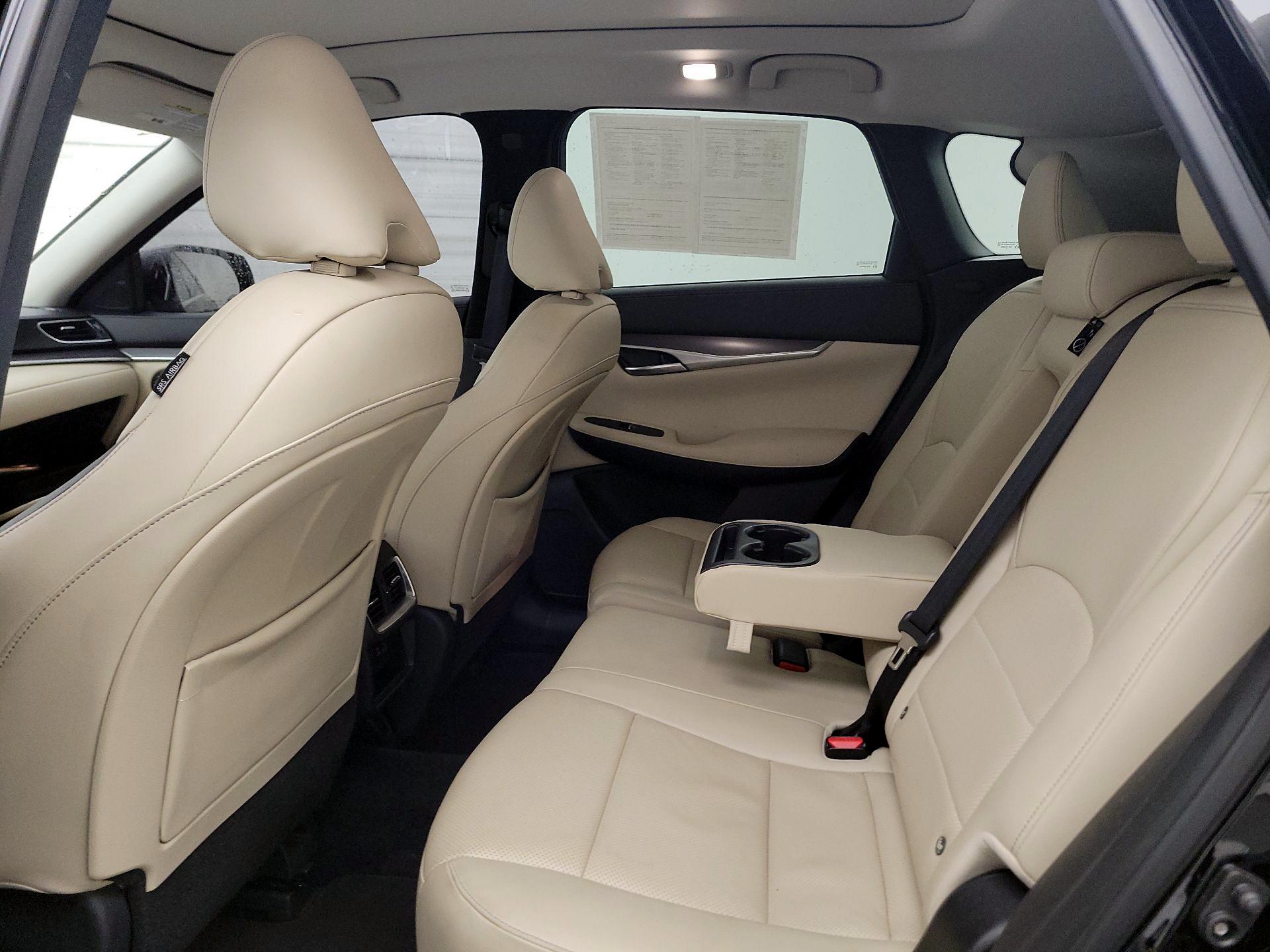 Thumbnail: 2022 INFINITI QX50 - 19