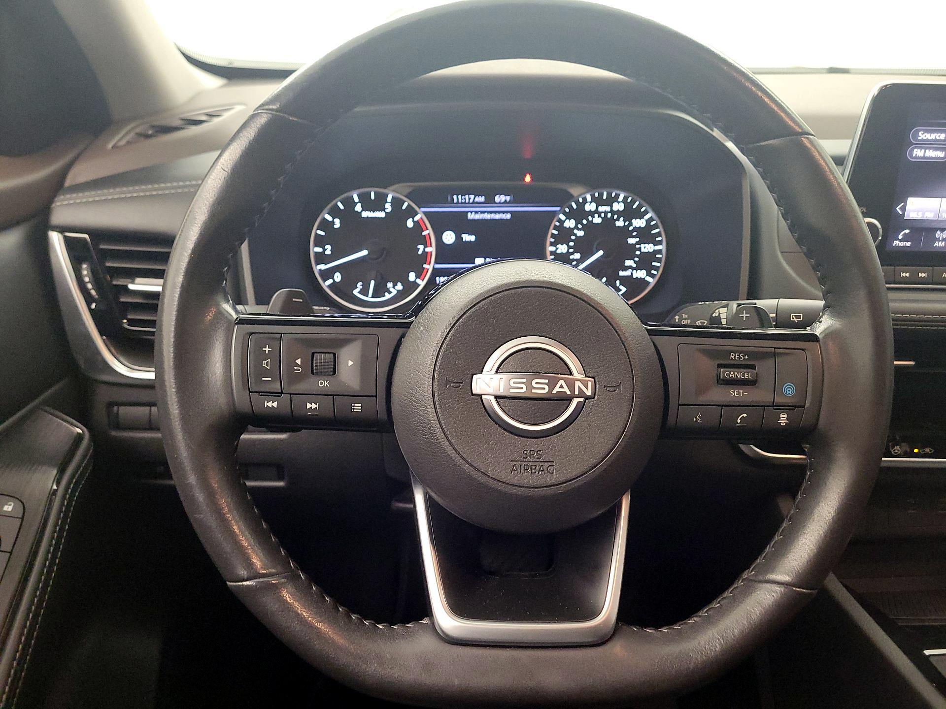 Thumbnail: 2023 Nissan Rogue - 10