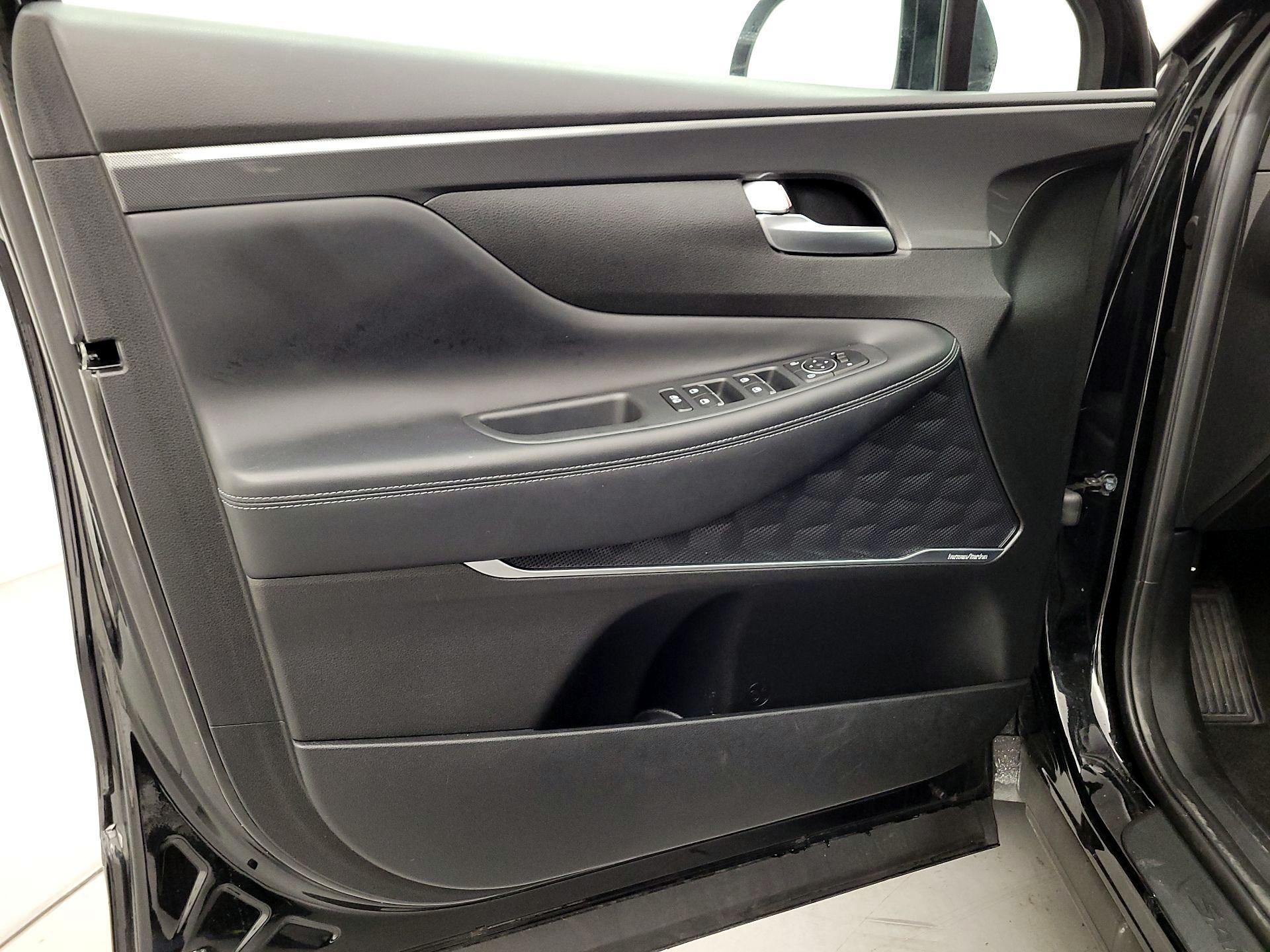 Thumbnail: 2023 Hyundai Santa Fe - 12