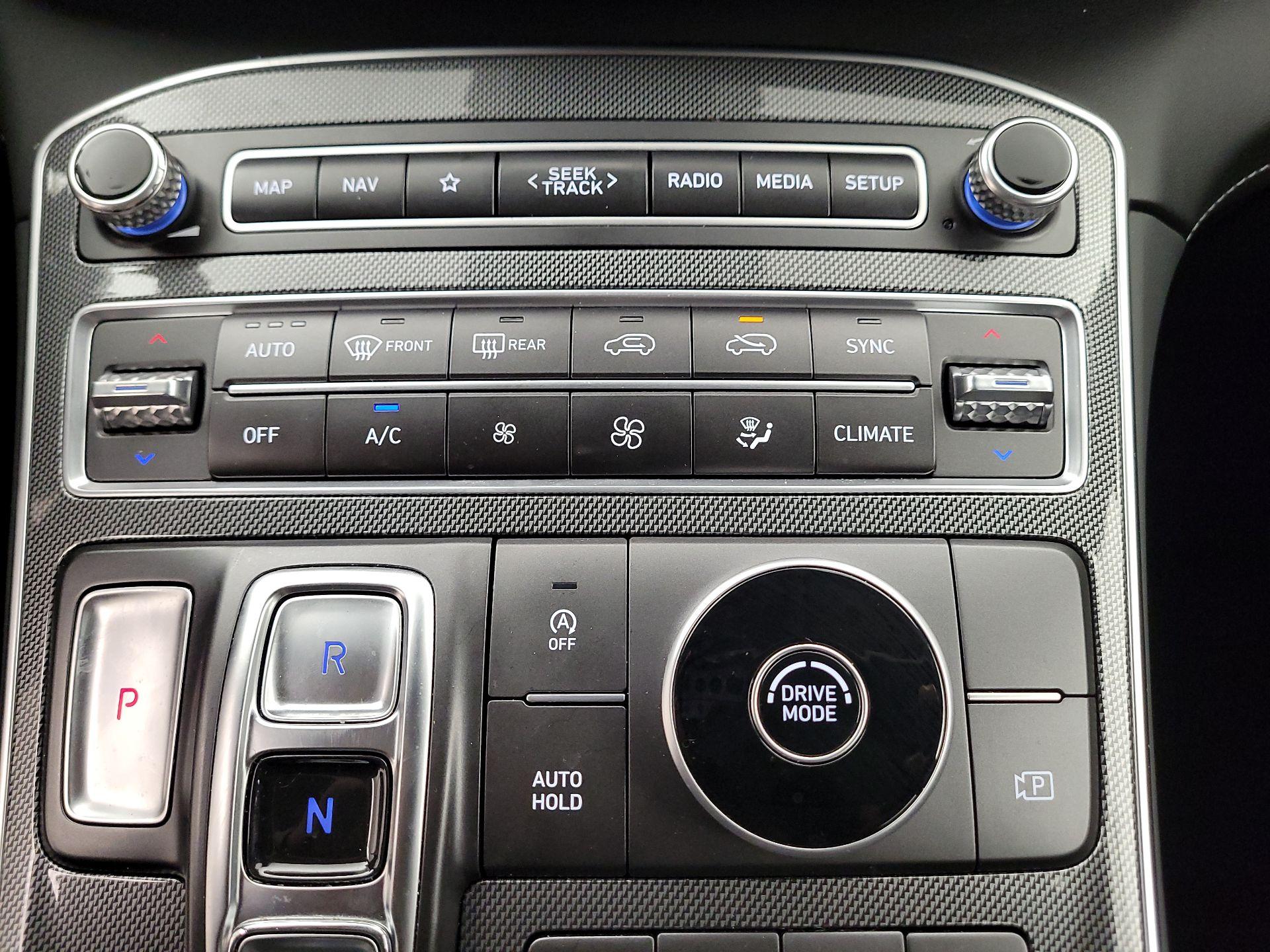 Thumbnail: 2023 Hyundai Santa Fe - 14