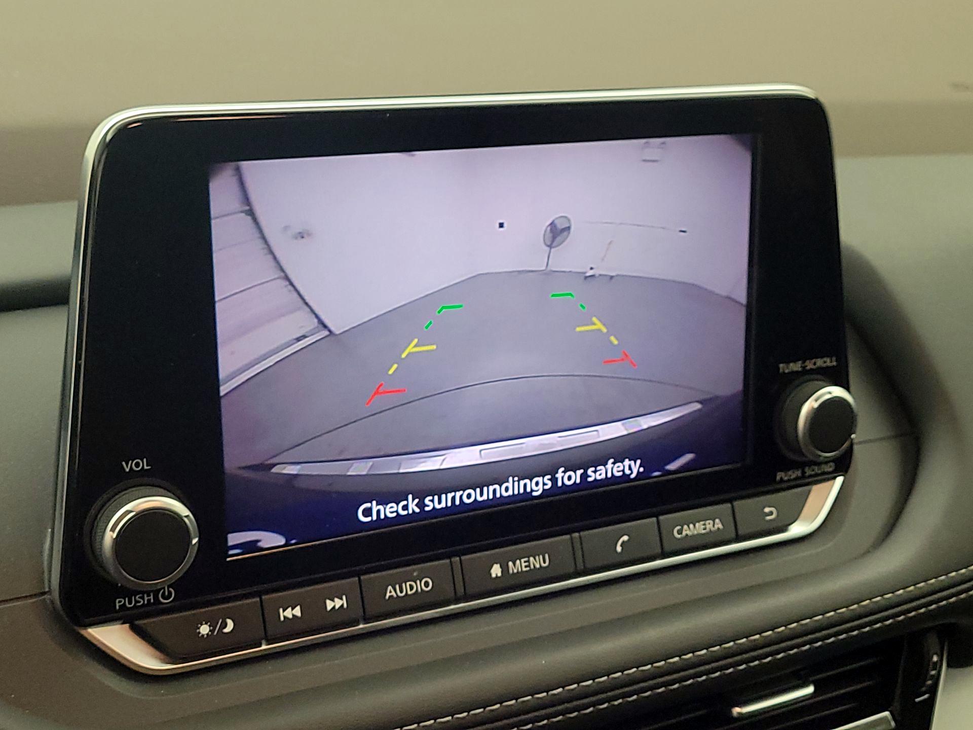 Thumbnail: 2022 Nissan Rogue - 14