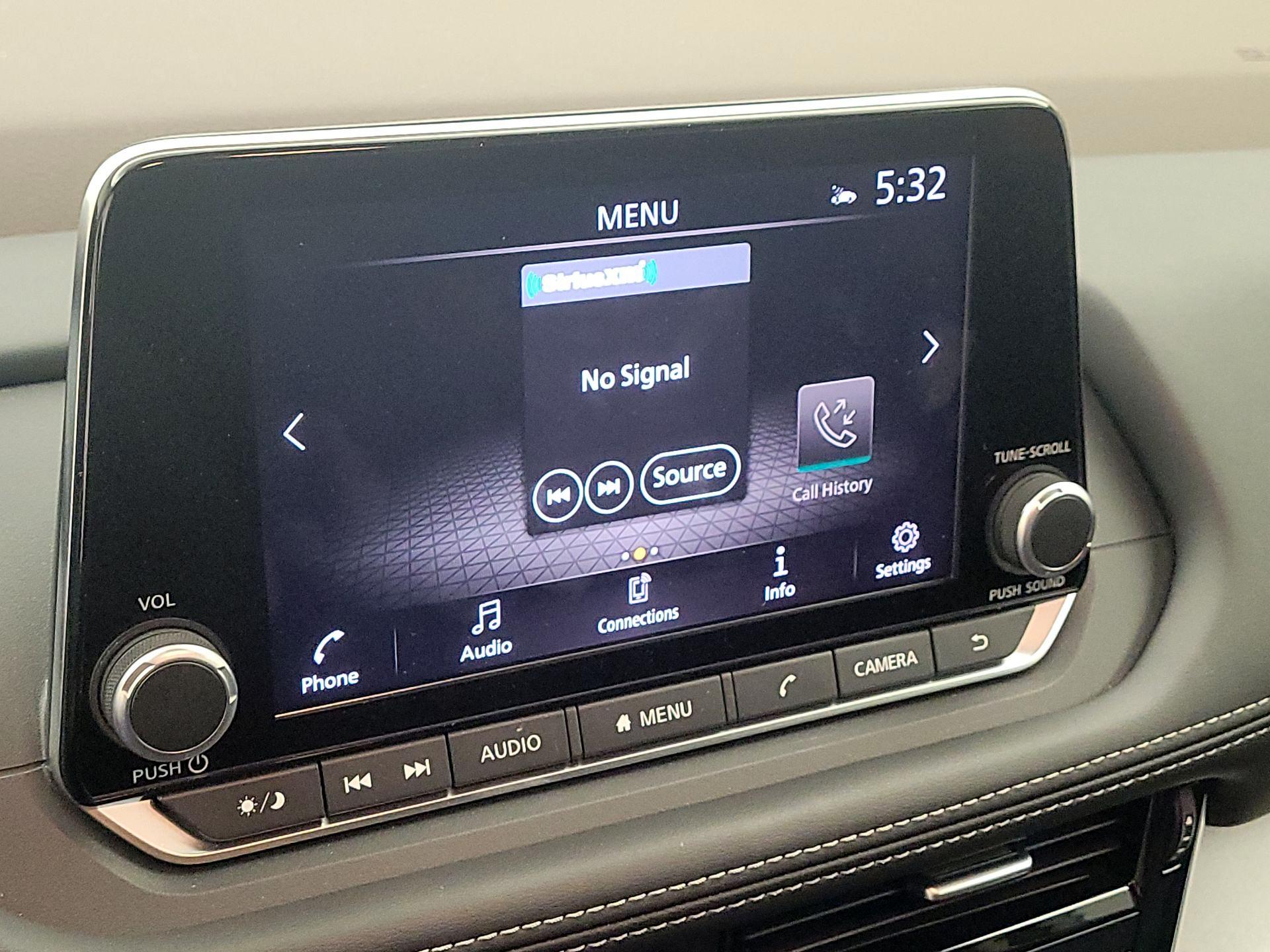 Thumbnail: 2022 Nissan Rogue - 15