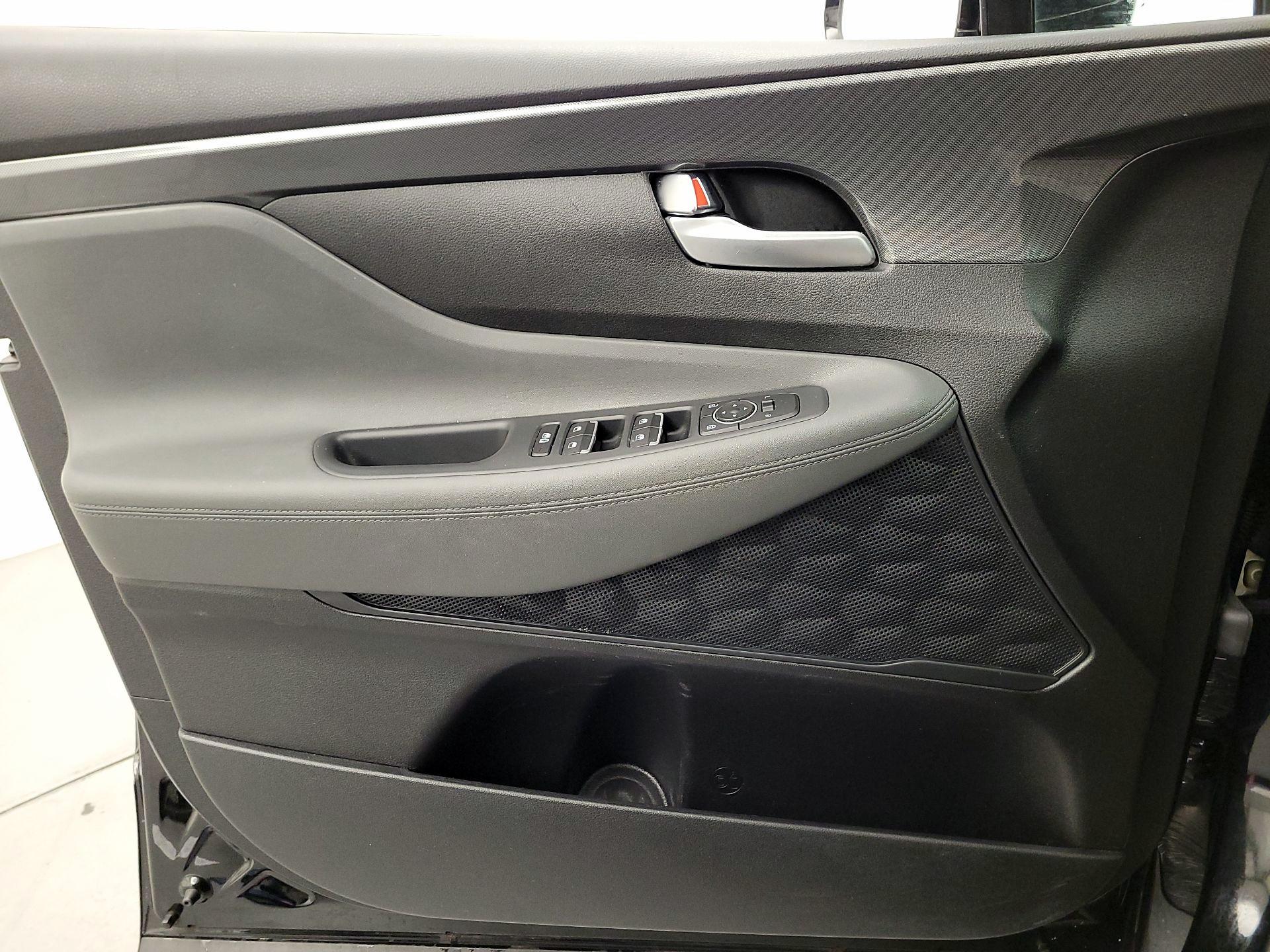 Thumbnail: 2023 Hyundai Santa Fe - 12