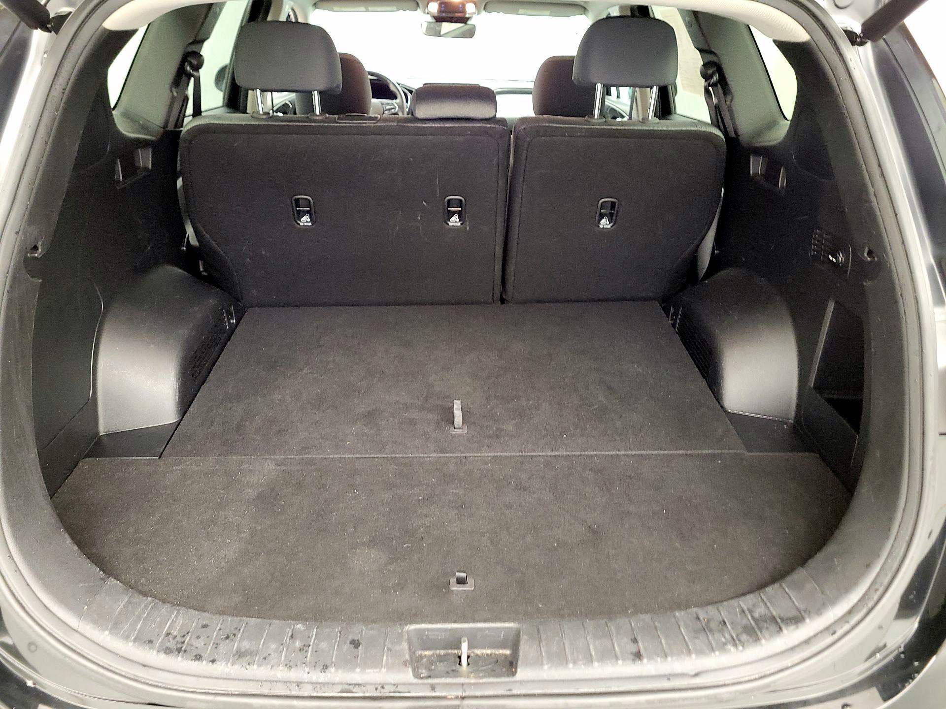 Thumbnail: 2023 Hyundai Santa Fe - 20