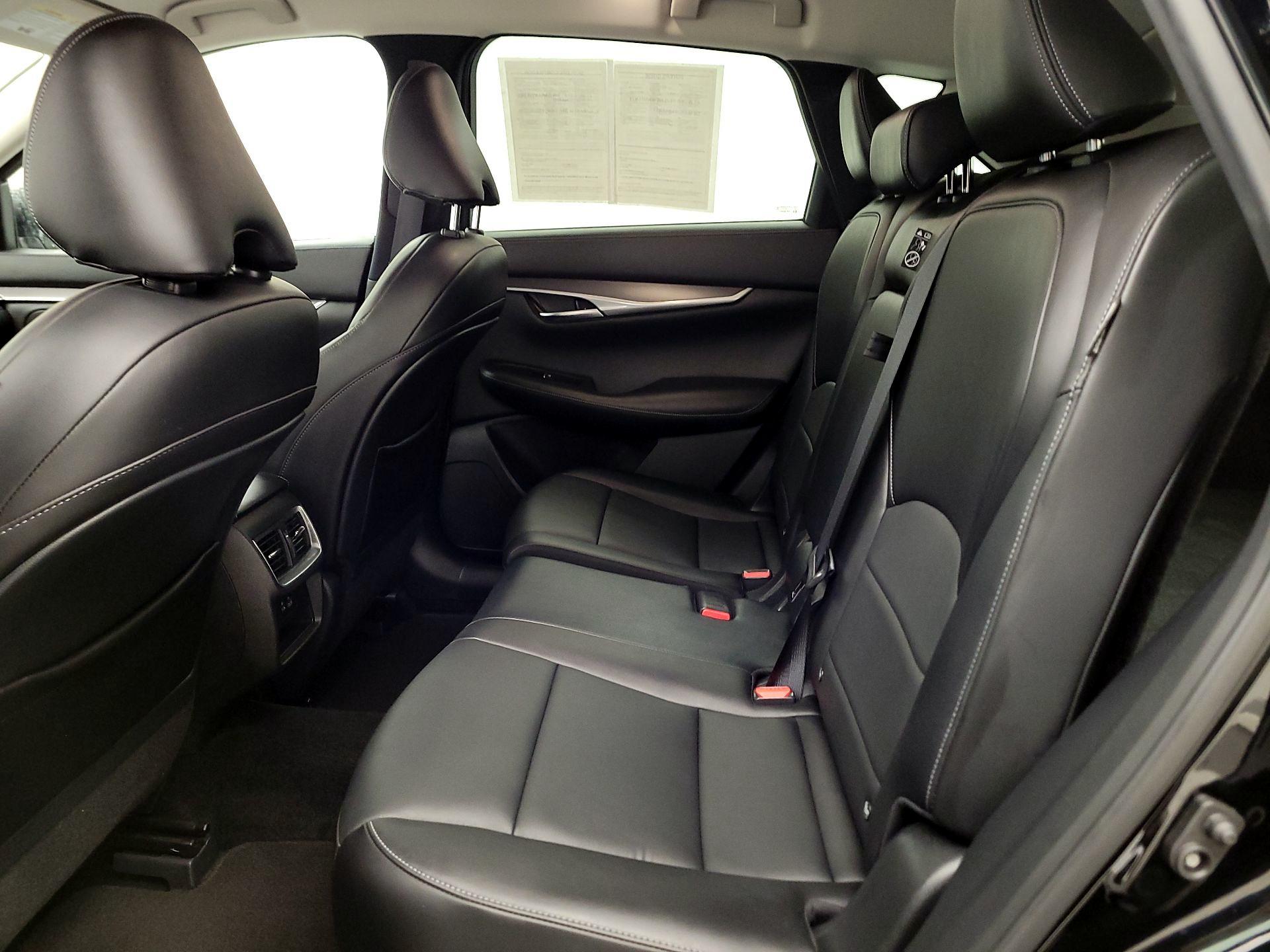 Thumbnail: 2022 INFINITI QX50 - 19