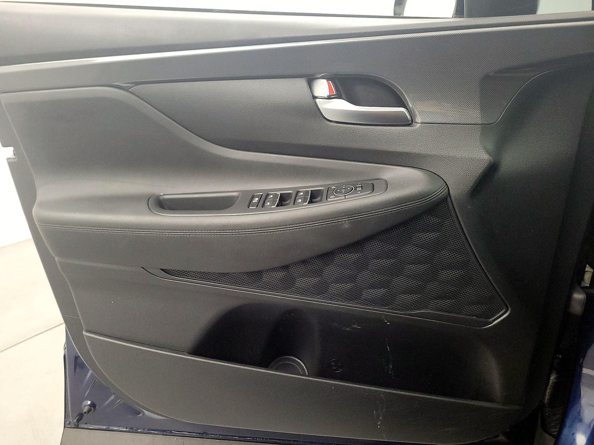 Thumbnail: 2023 Hyundai Santa Fe - 12