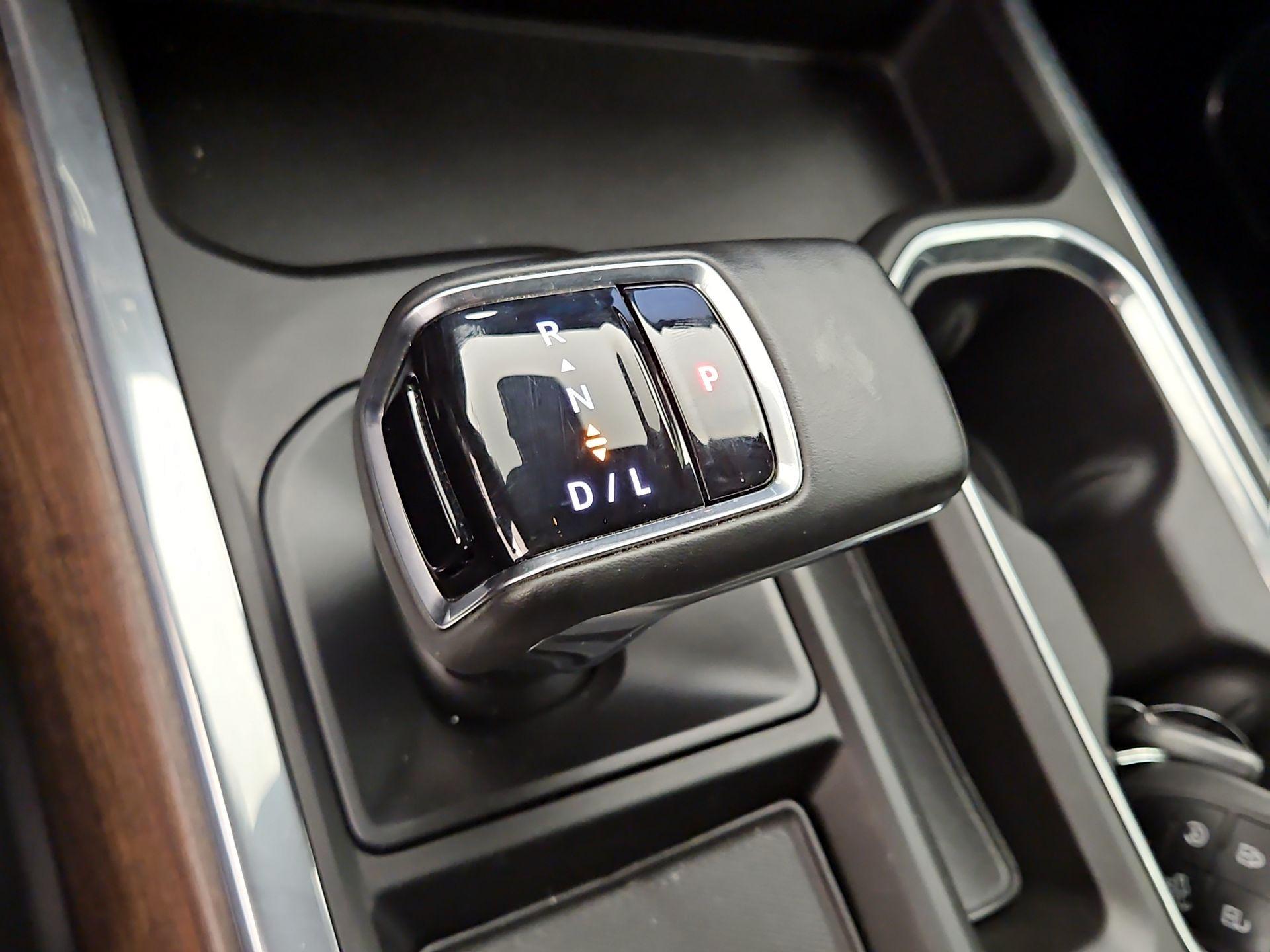 Thumbnail: 2023 Chevrolet Silverado 1500 - 17