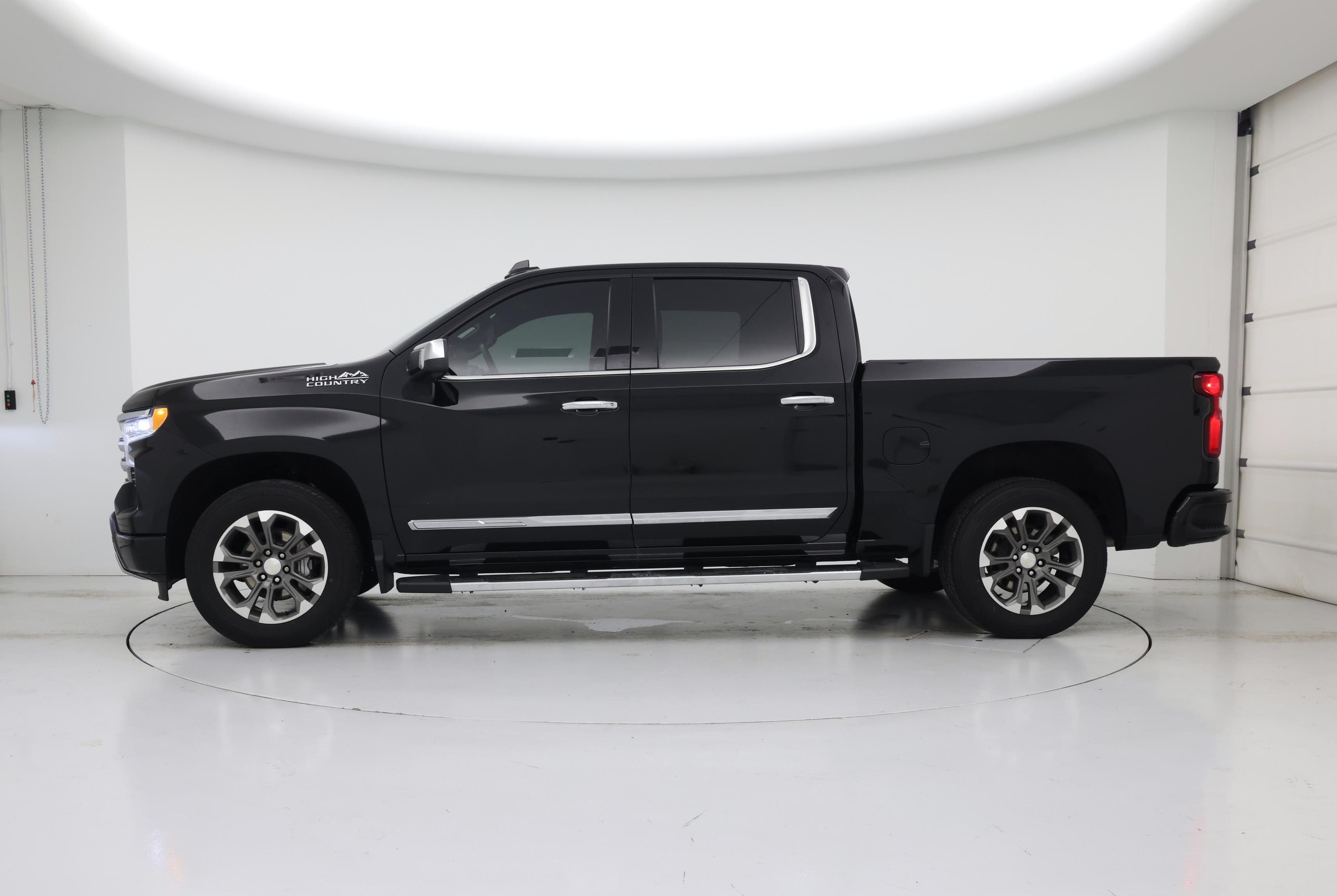 Thumbnail: 2023 Chevrolet Silverado 1500 - 3