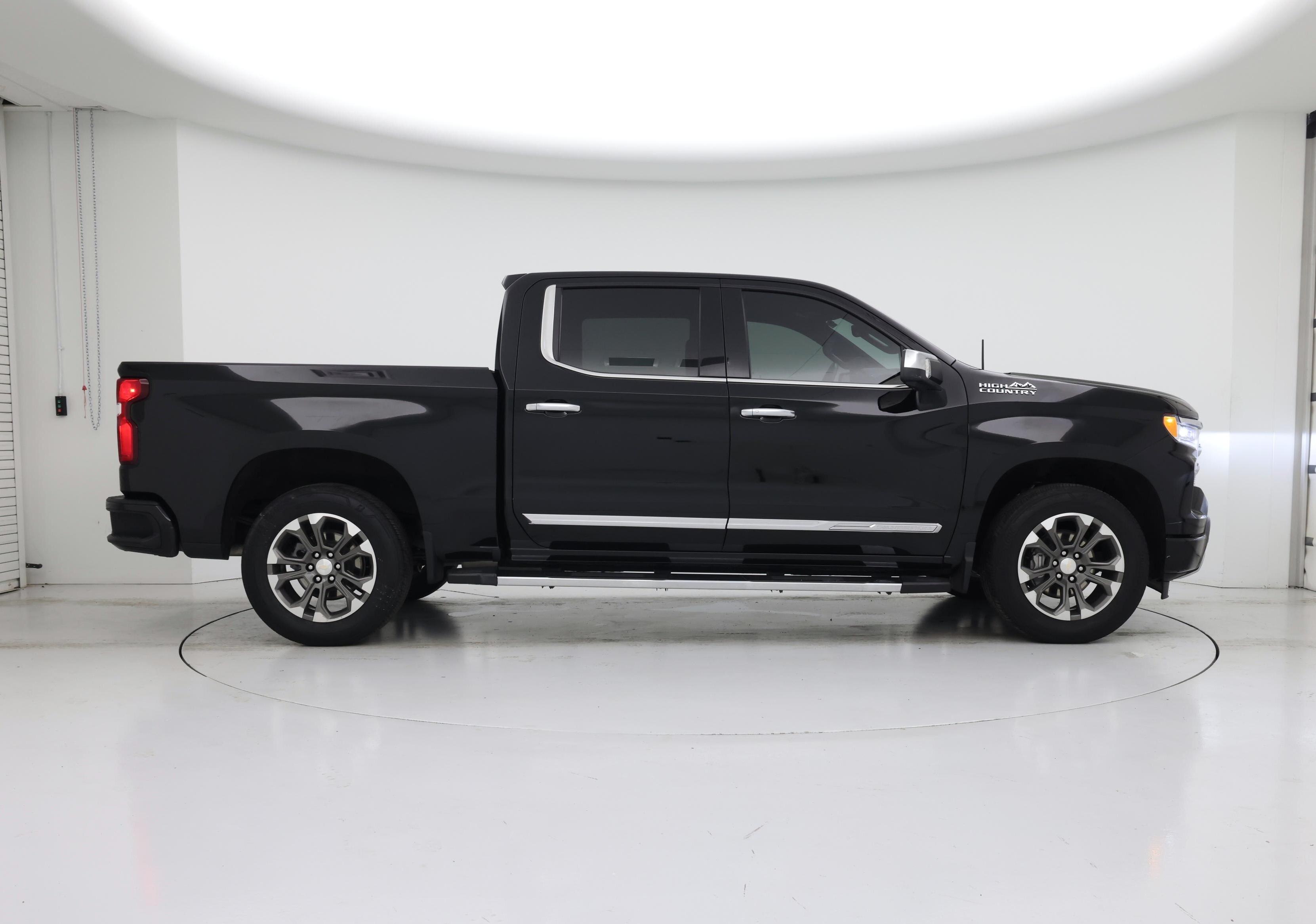 Thumbnail: 2023 Chevrolet Silverado 1500 - 7