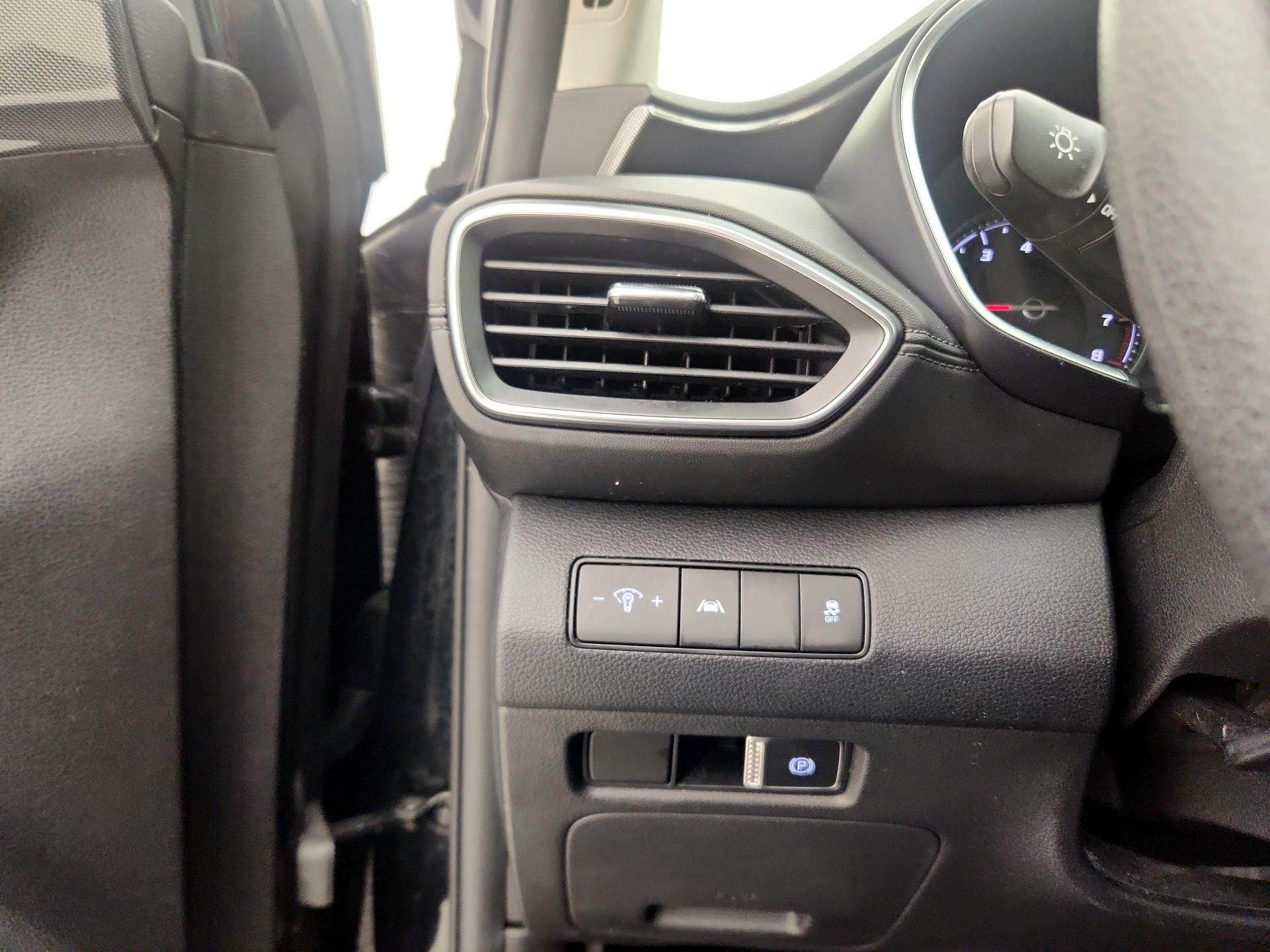 Thumbnail: 2022 Hyundai Santa Fe - 13