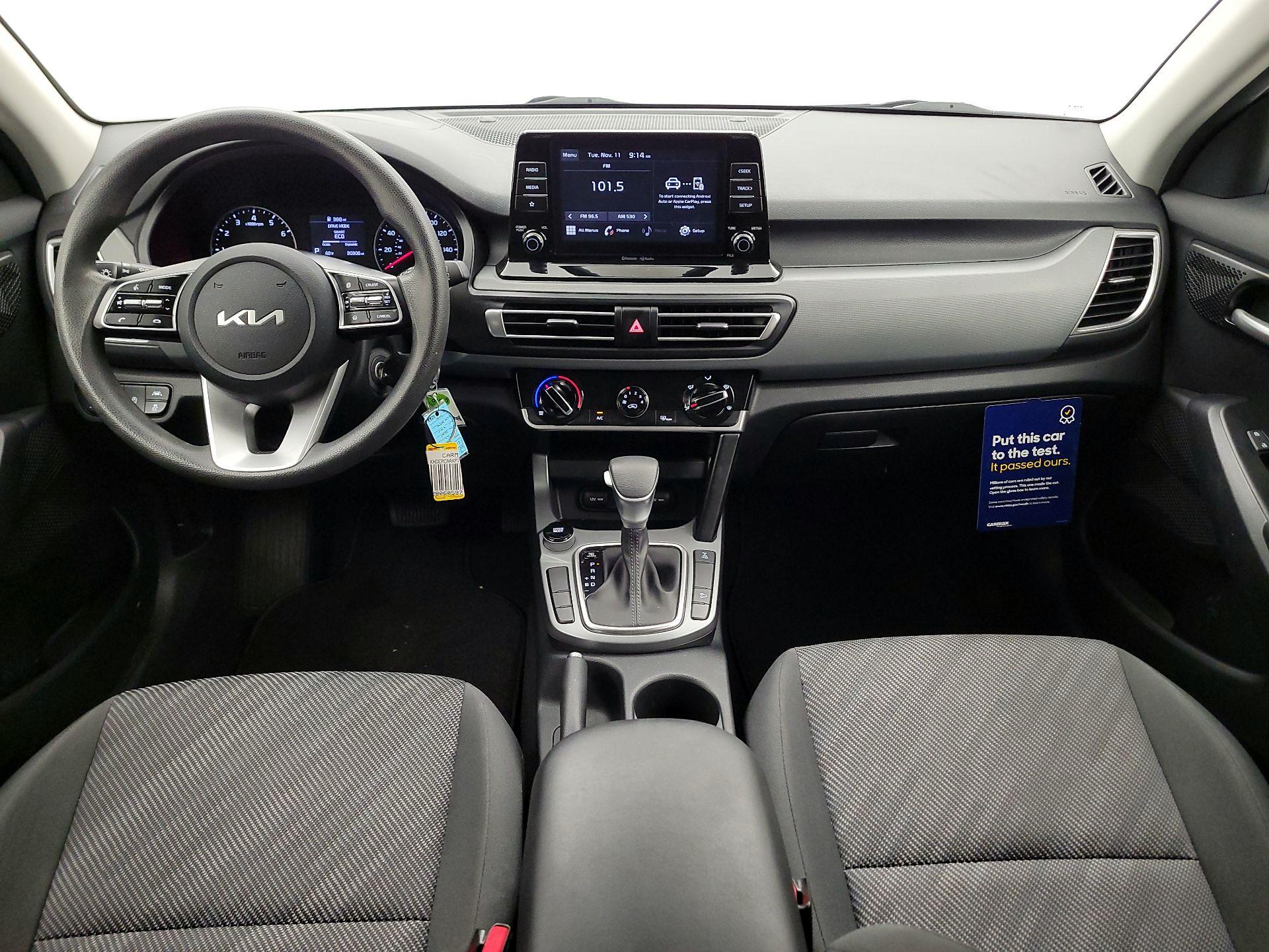 Thumbnail: 2023 Kia Seltos - 9