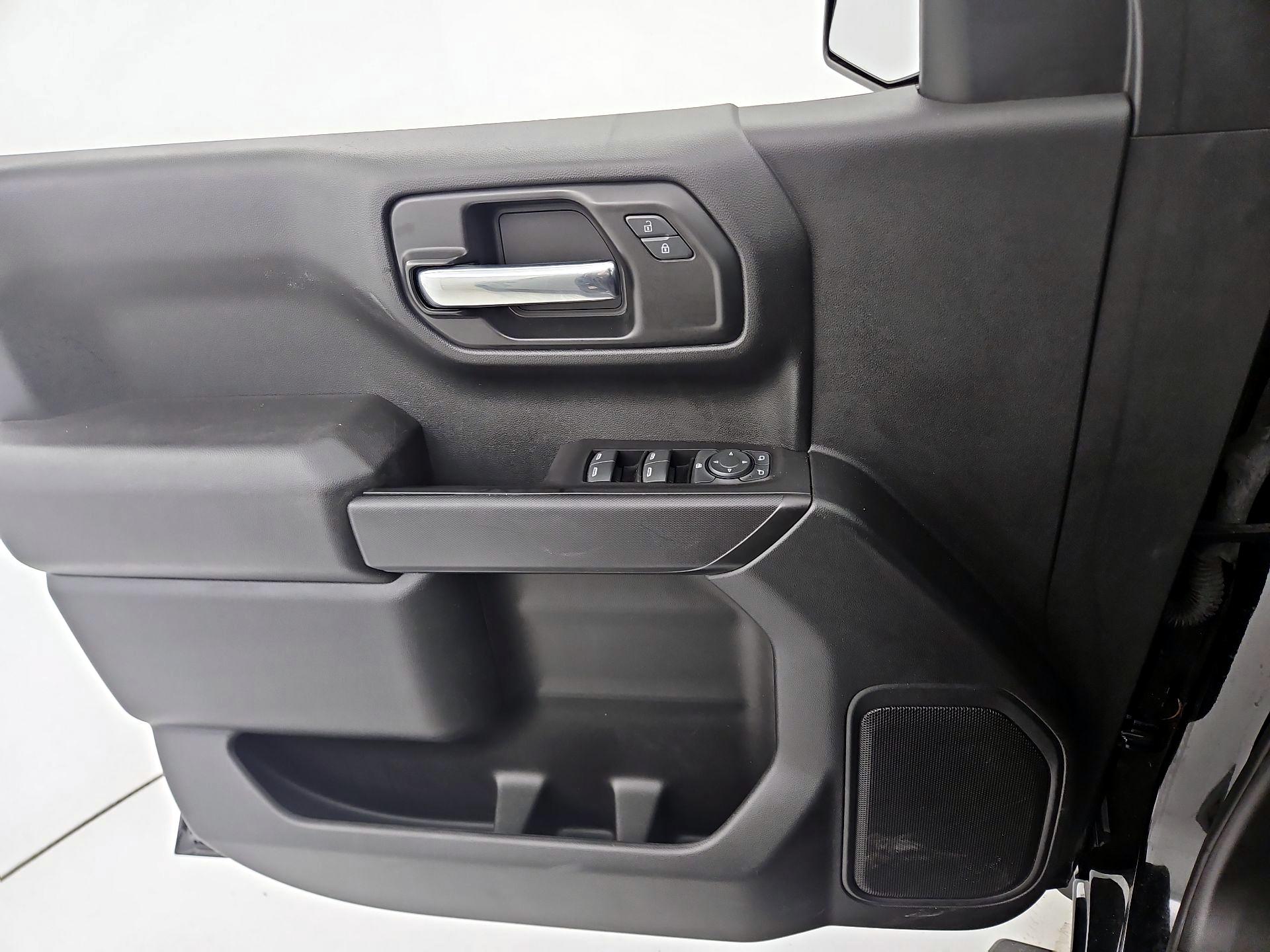 Thumbnail: 2022 Chevrolet Silverado 1500 - 12