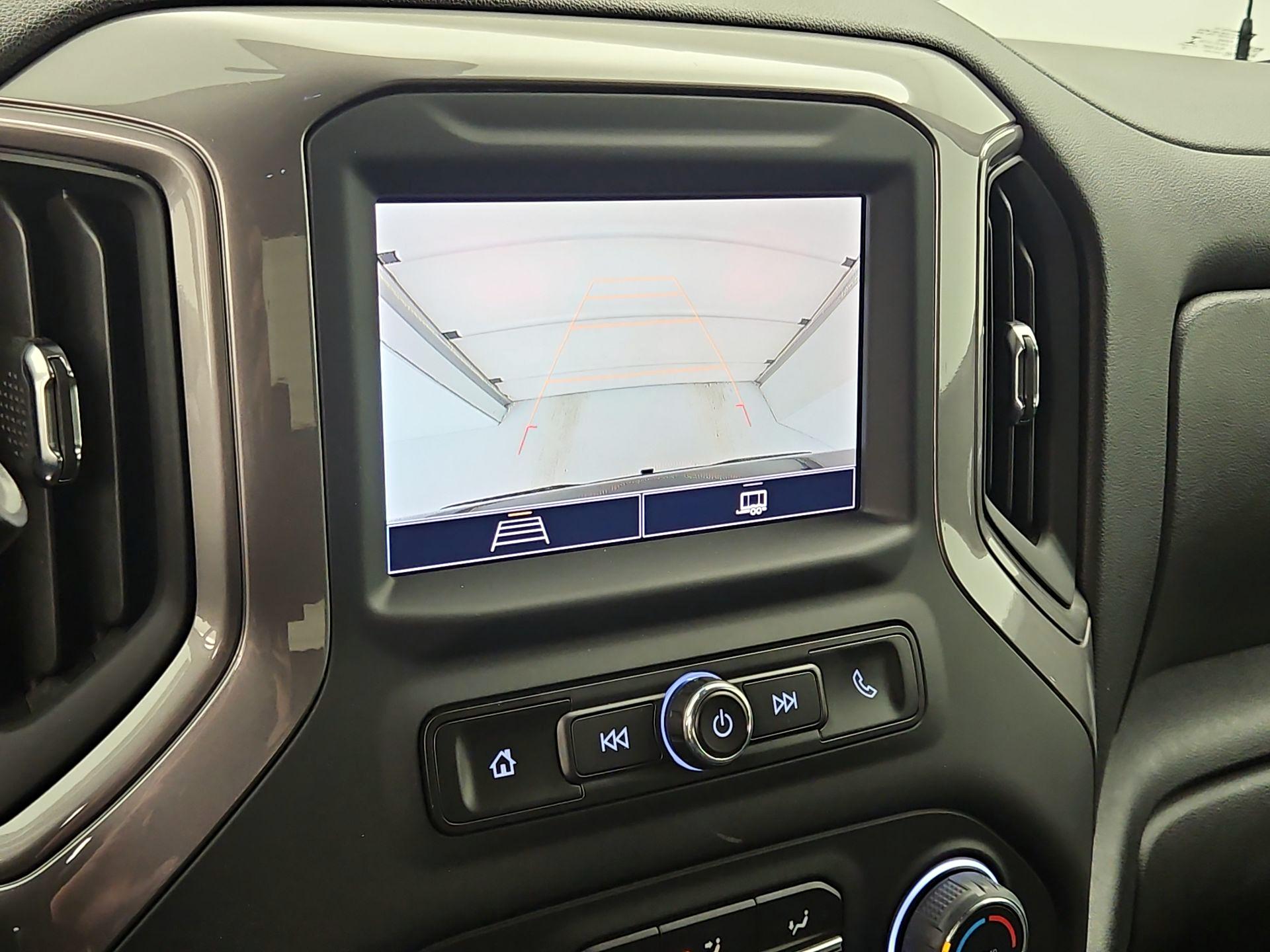 Thumbnail: 2022 Chevrolet Silverado 1500 - 14