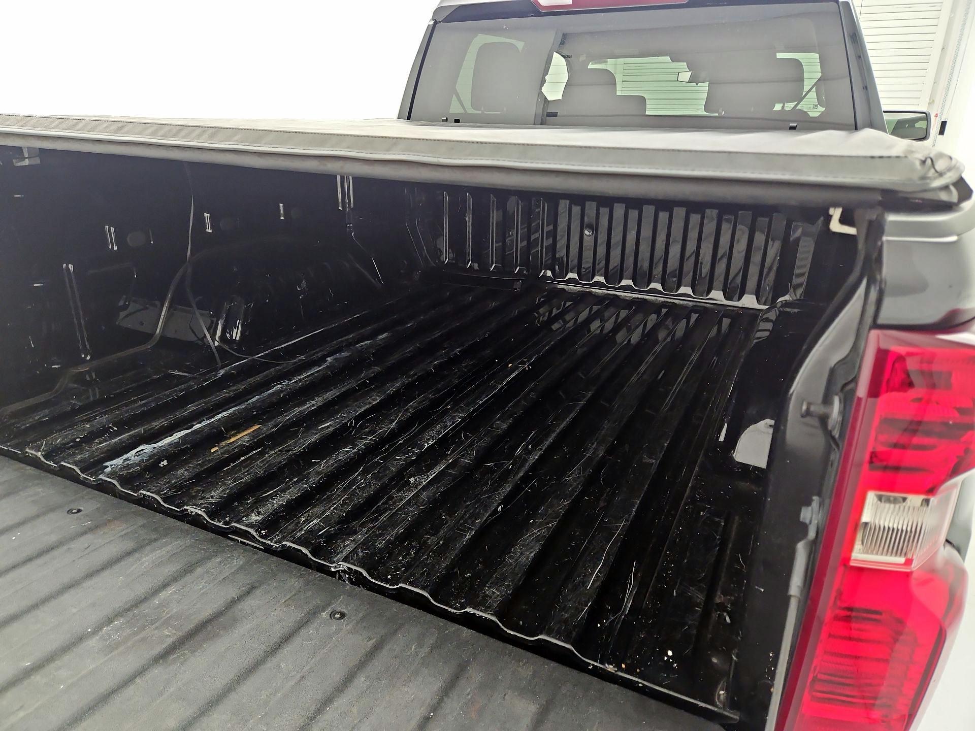 Thumbnail: 2022 Chevrolet Silverado 1500 - 20