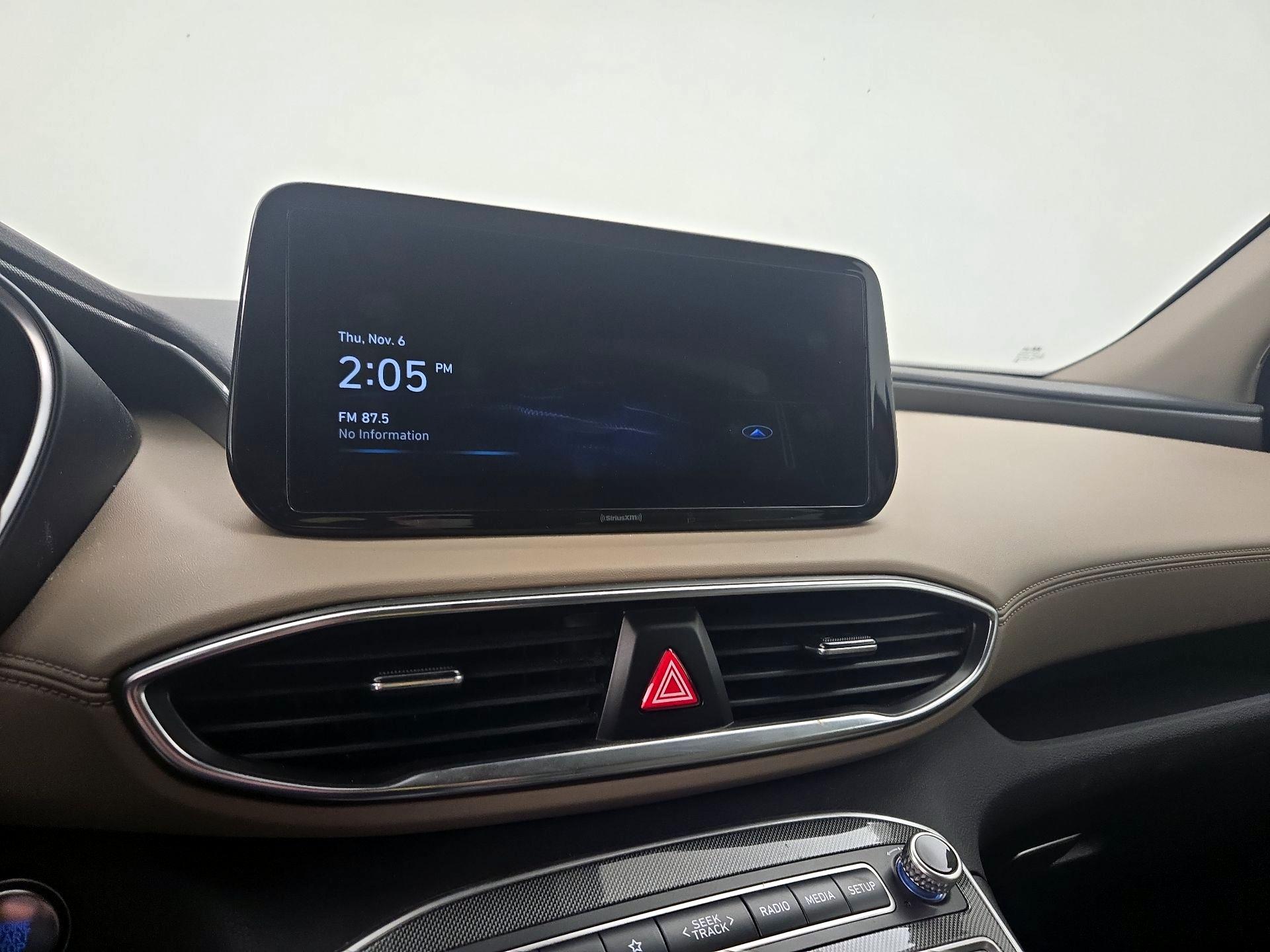 Thumbnail: 2023 Hyundai Santa Fe - 16