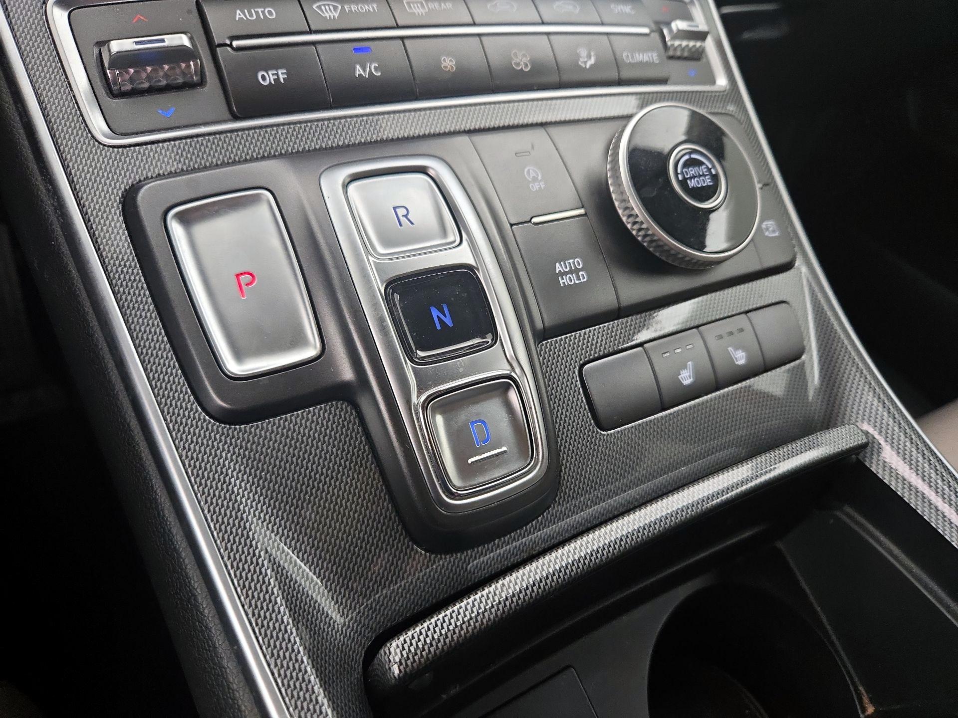 Thumbnail: 2023 Hyundai Santa Fe - 18