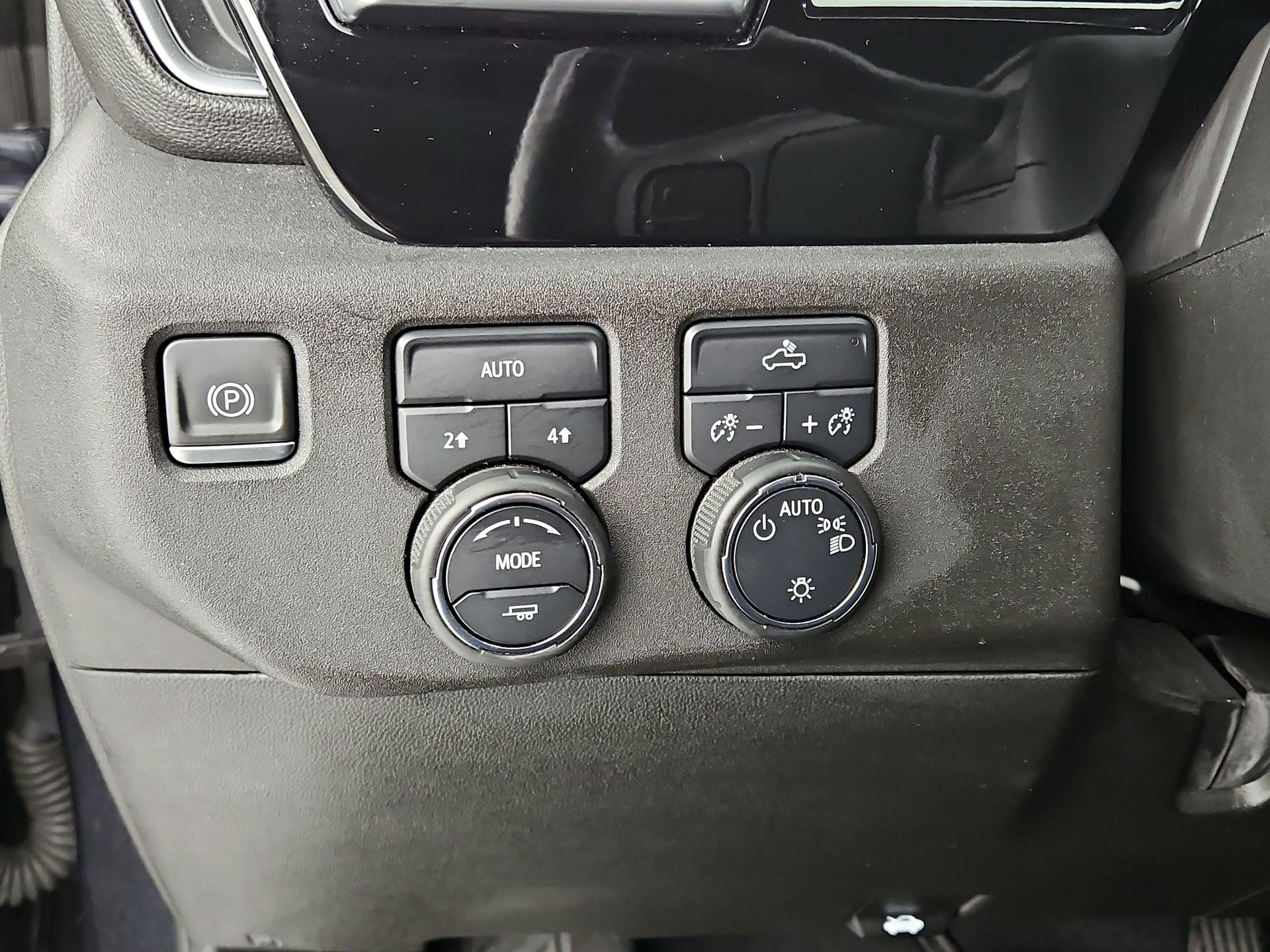 Thumbnail: 2022 Chevrolet Silverado 1500 - 13